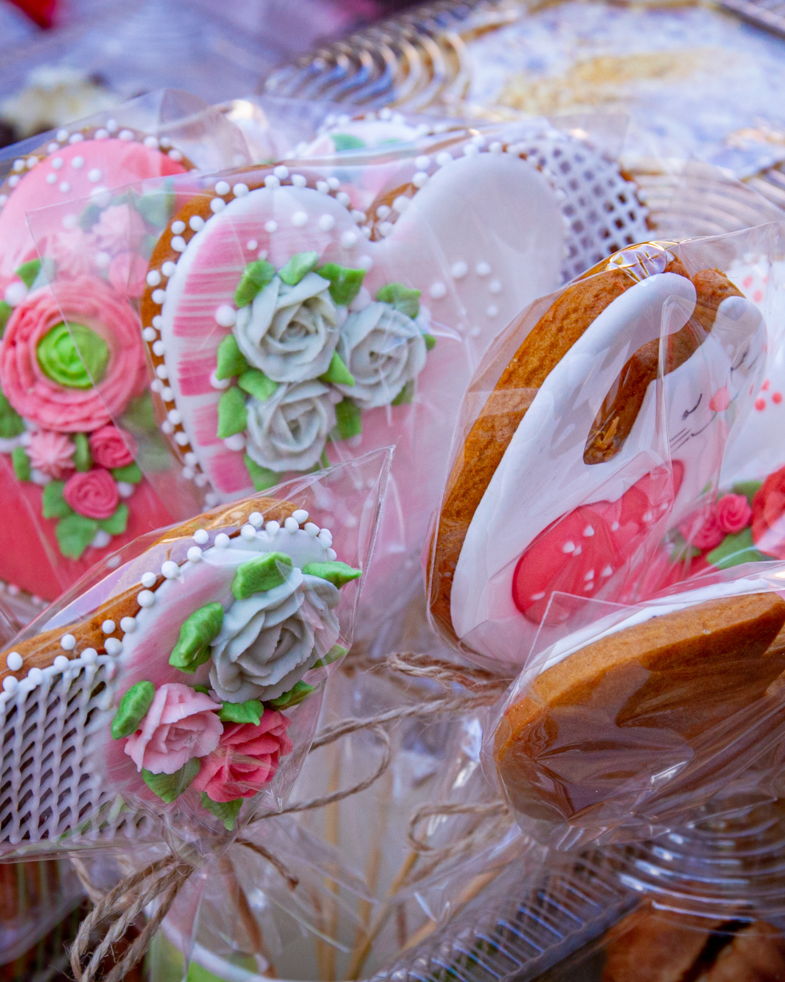 Ярмарка в поддержку Аллы Фоменко