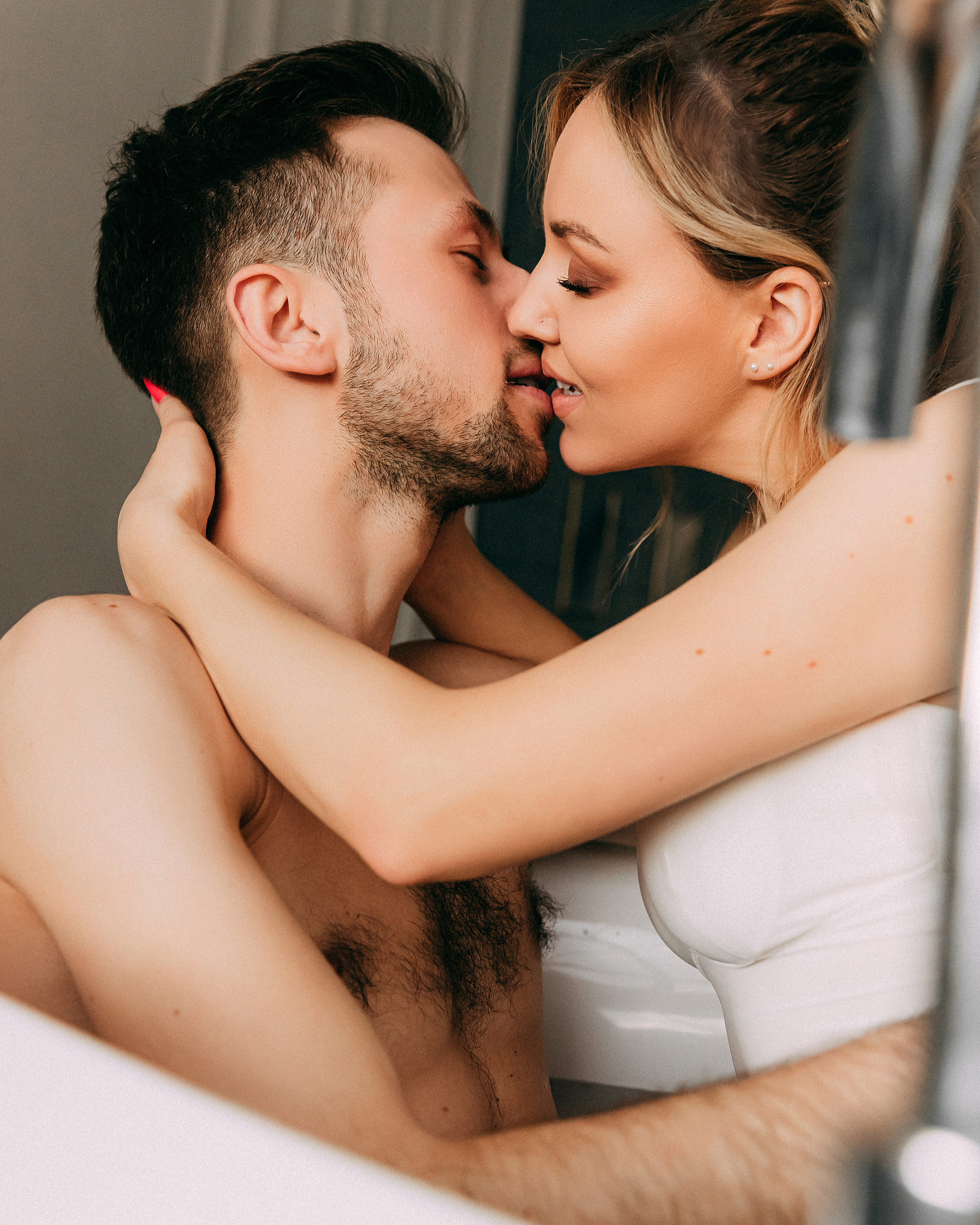 Tender and romantic shoot for a wonderful couple!