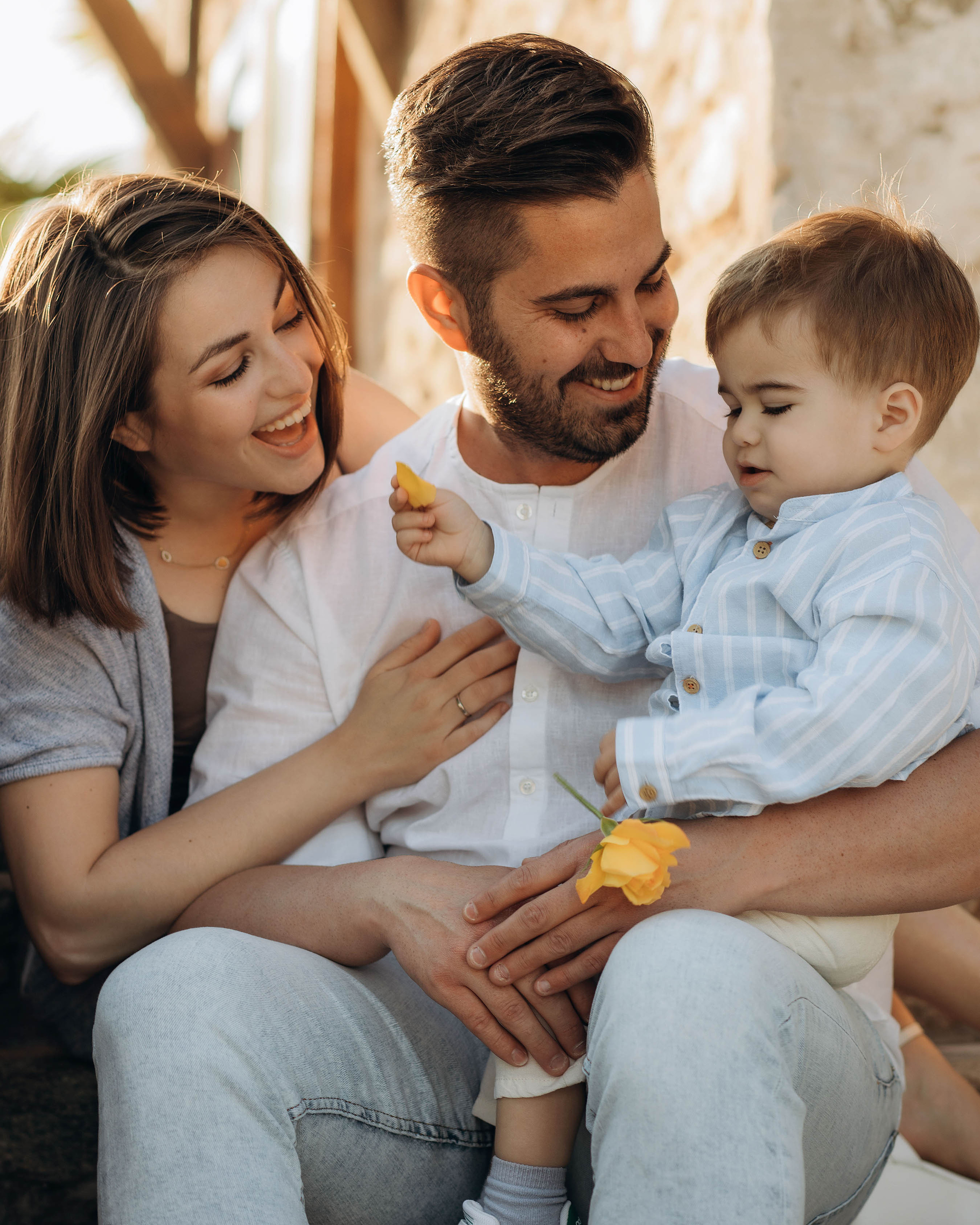 Костас, Димитра и Леонидас