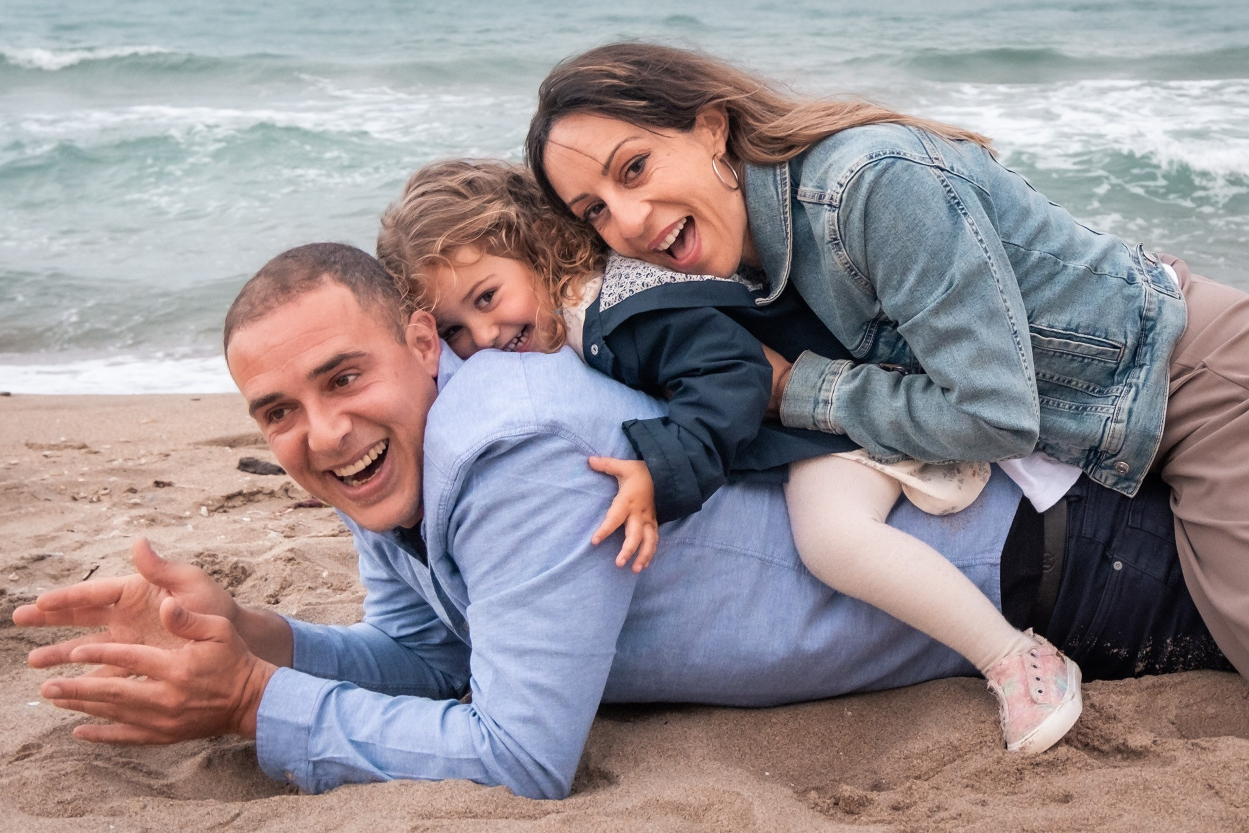 Entre risas y&nbsp;olas