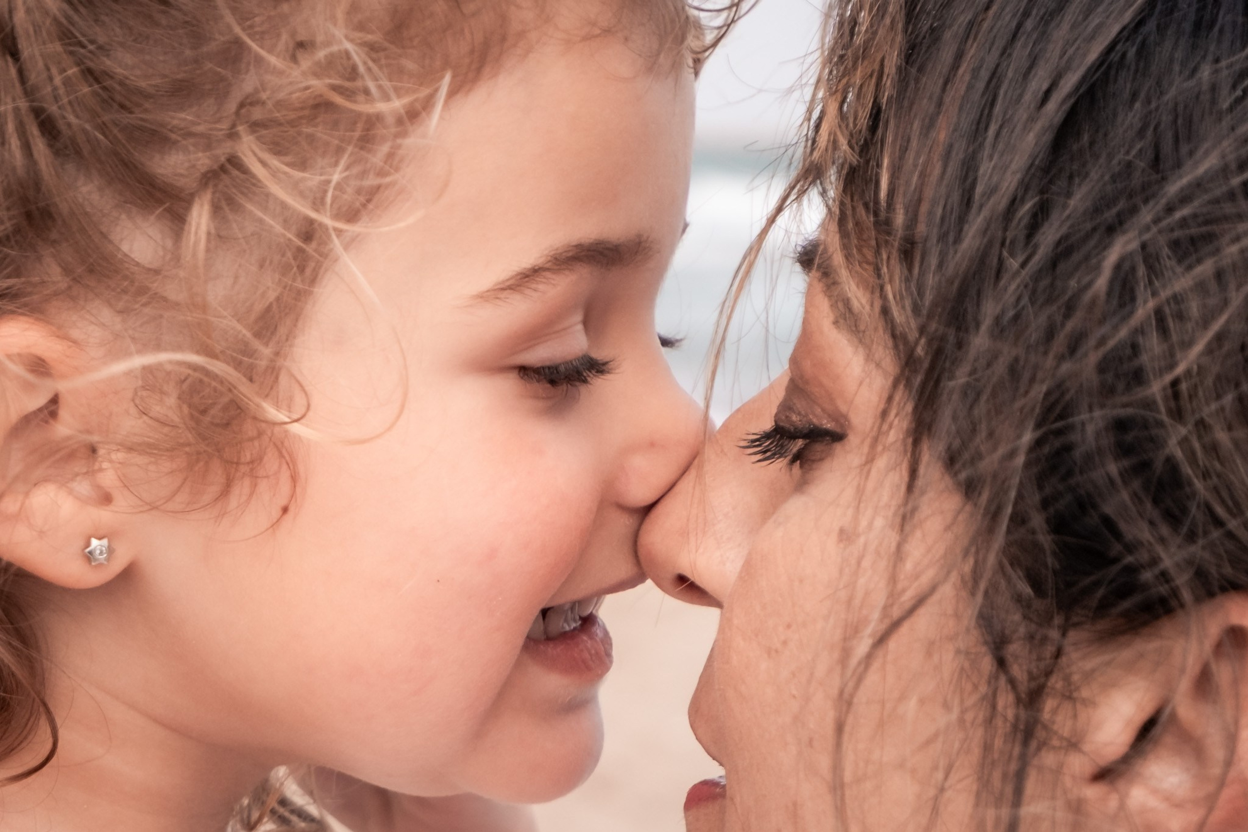 Entre risas y&nbsp;olas