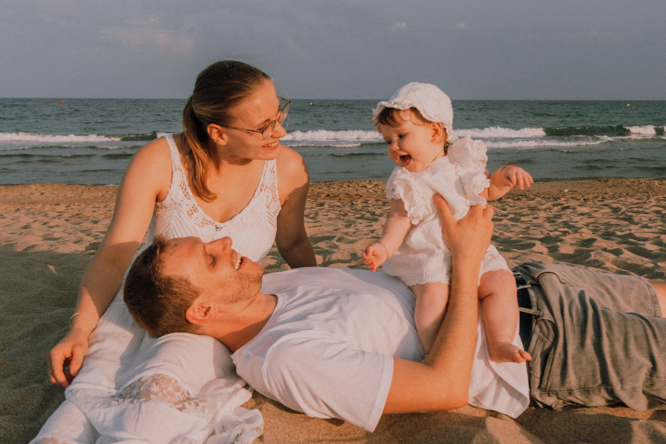 Sesión familiar en&nbsp;la&nbsp;playa