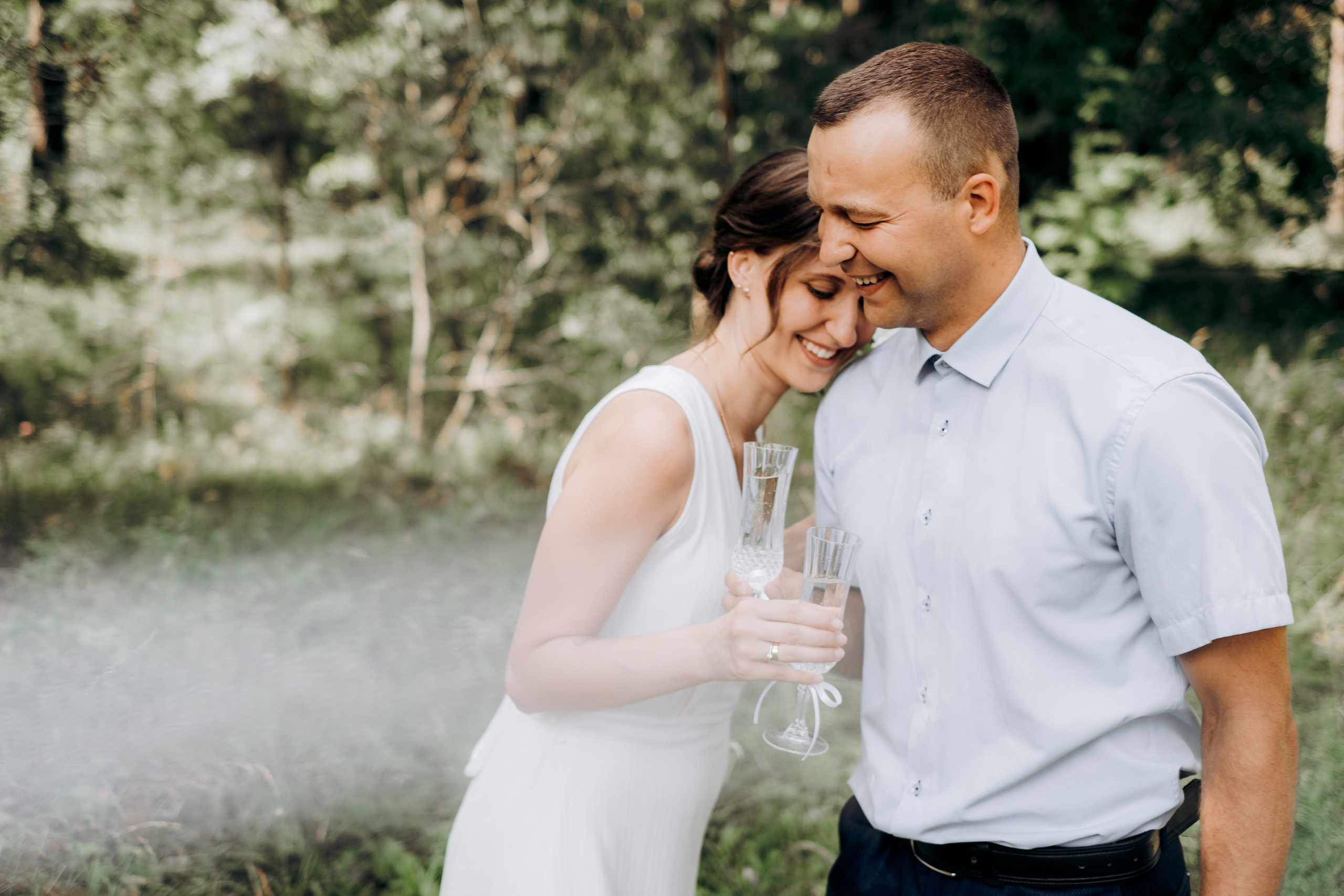 Viktorija + Artūrs | Kāzu fotosesija mežā