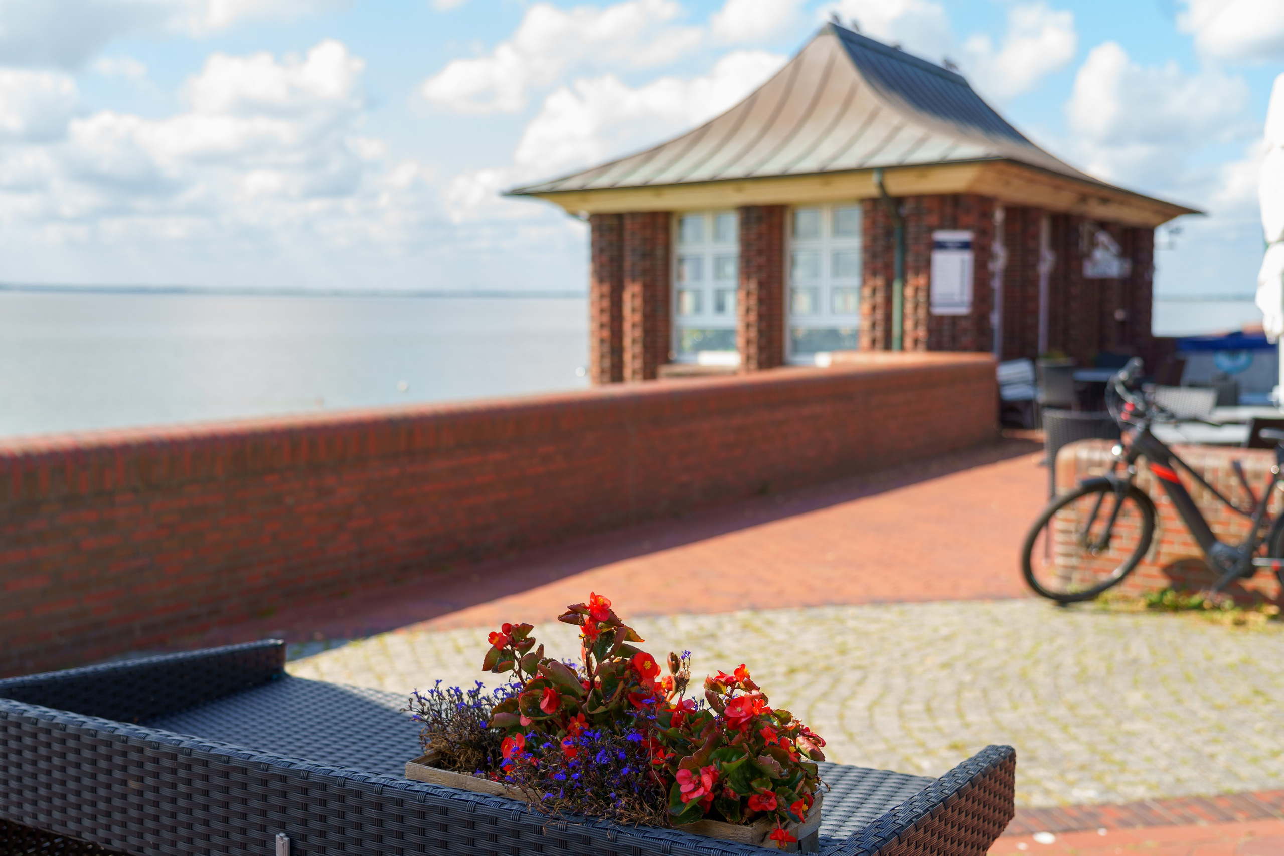 Hotel Seenelke in Wilhelmshaven. Hochzeiten & Fotografie in Wilhelmshaven | Jade Visual