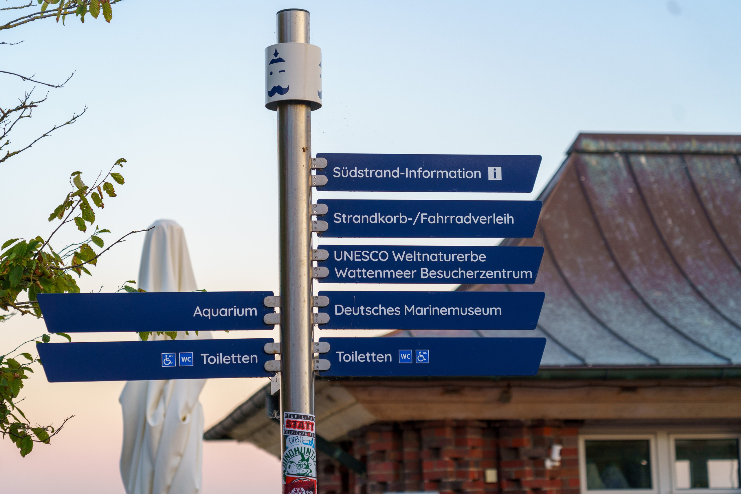 Hotel Seenelke in Wilhelmshaven. Hochzeiten & Fotografie in Wilhelmshaven | Jade Visual