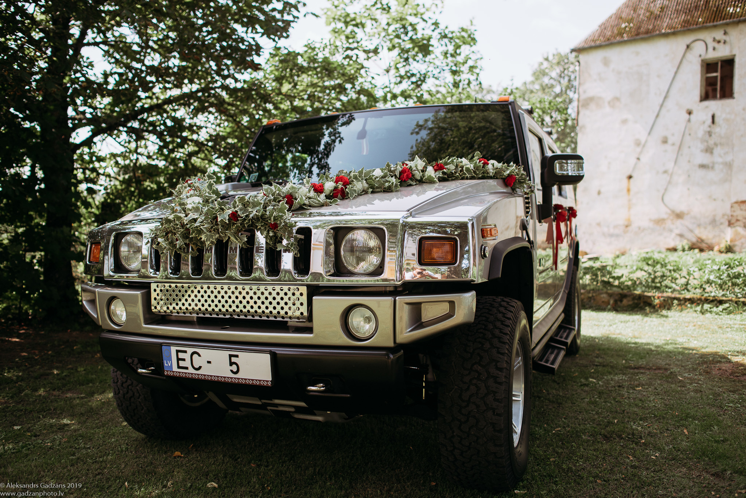 Kāzu auto dekorēšana