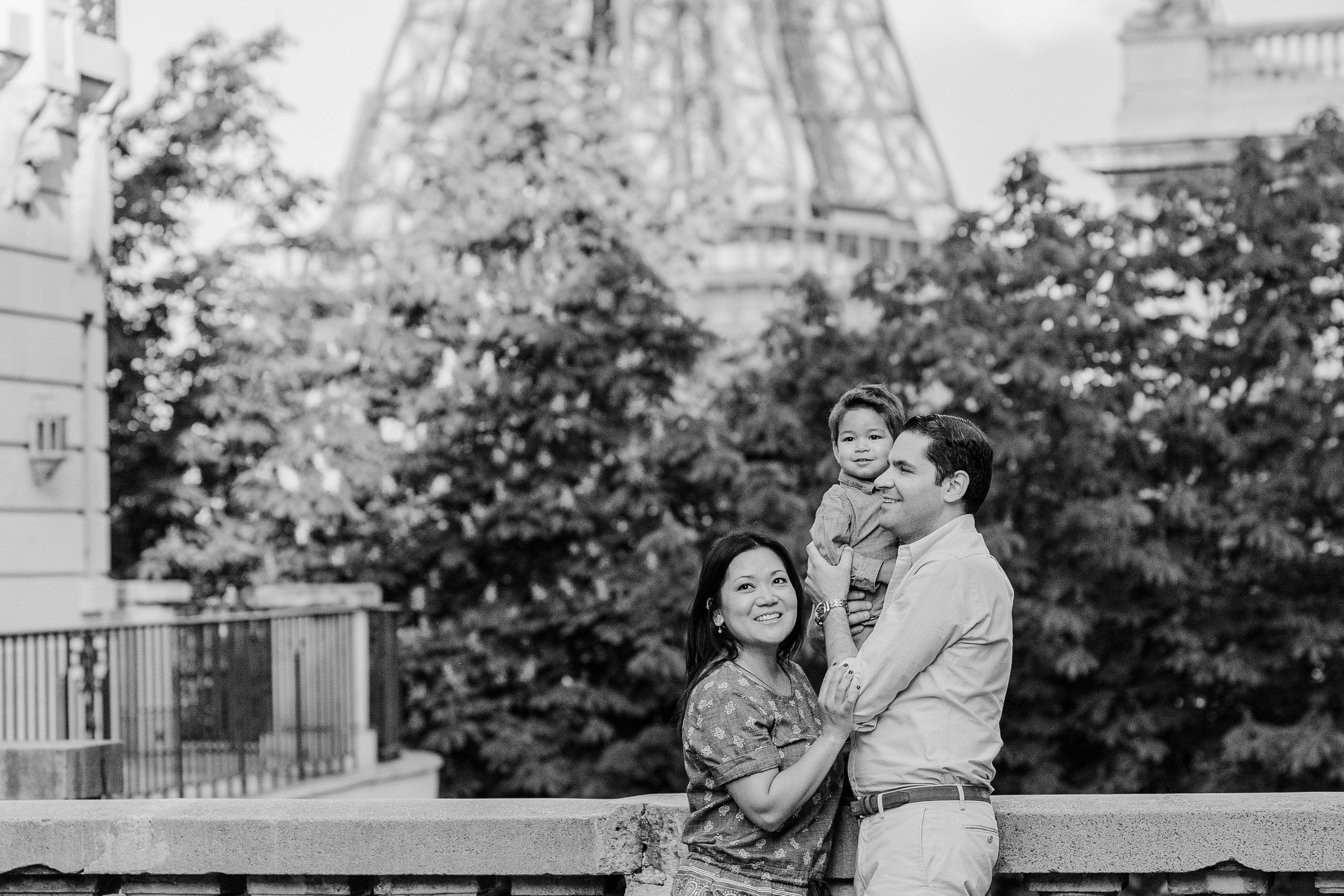 Семейный портрет в Париже