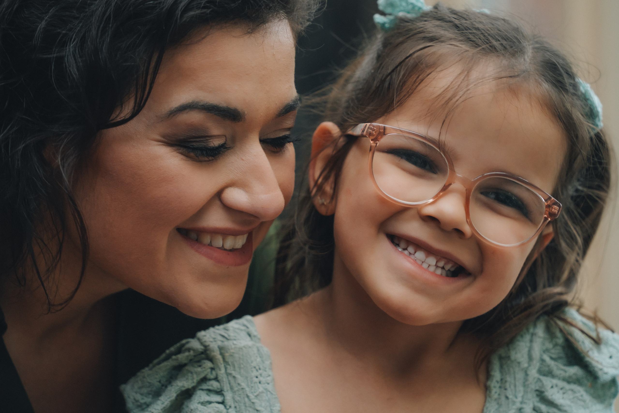 Family Photoshoot in Your Garden in Shirley | Family Photographer Solihull