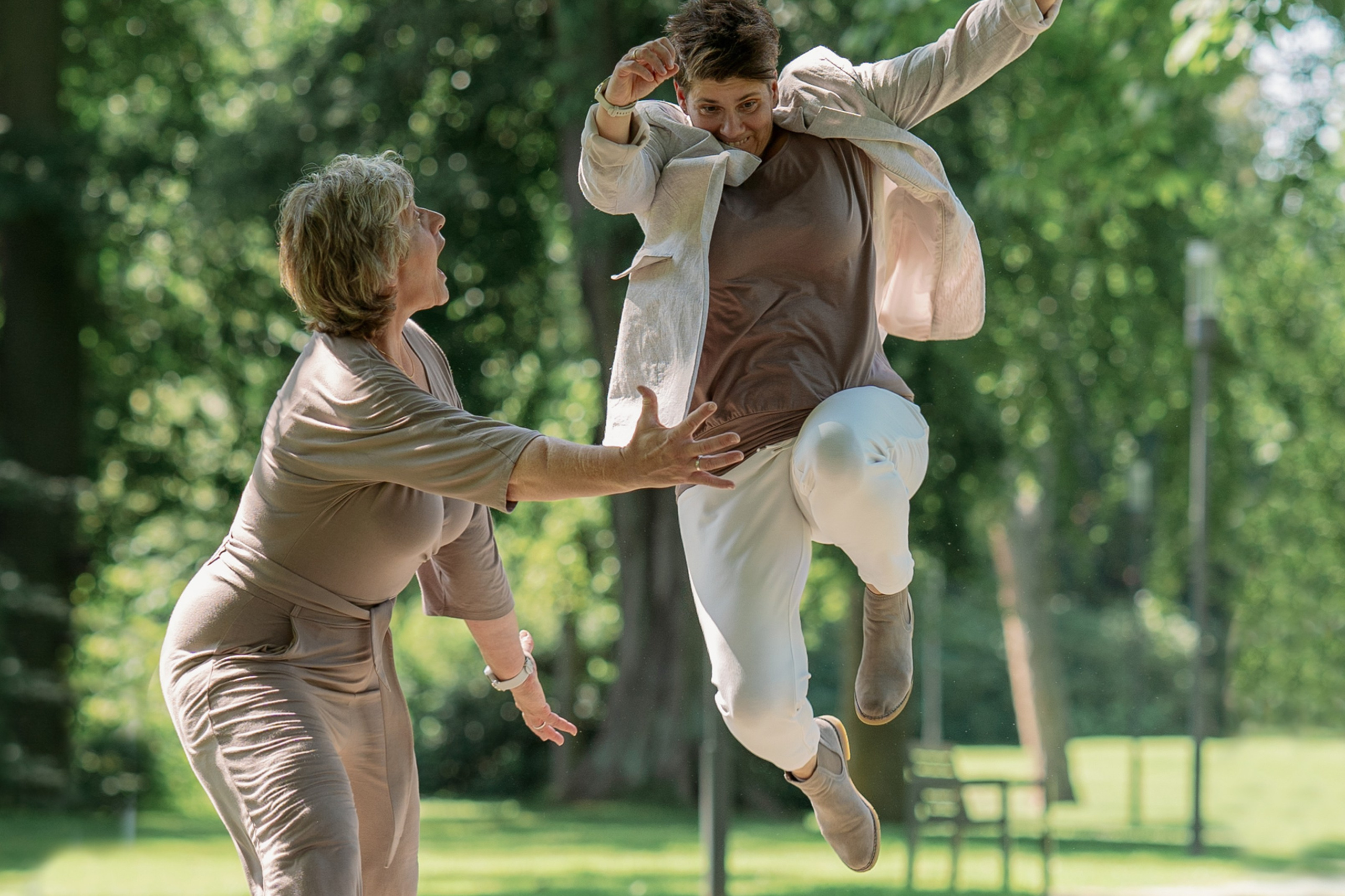 Jennifer&Ilona. Kurpark Bad Hersfeld