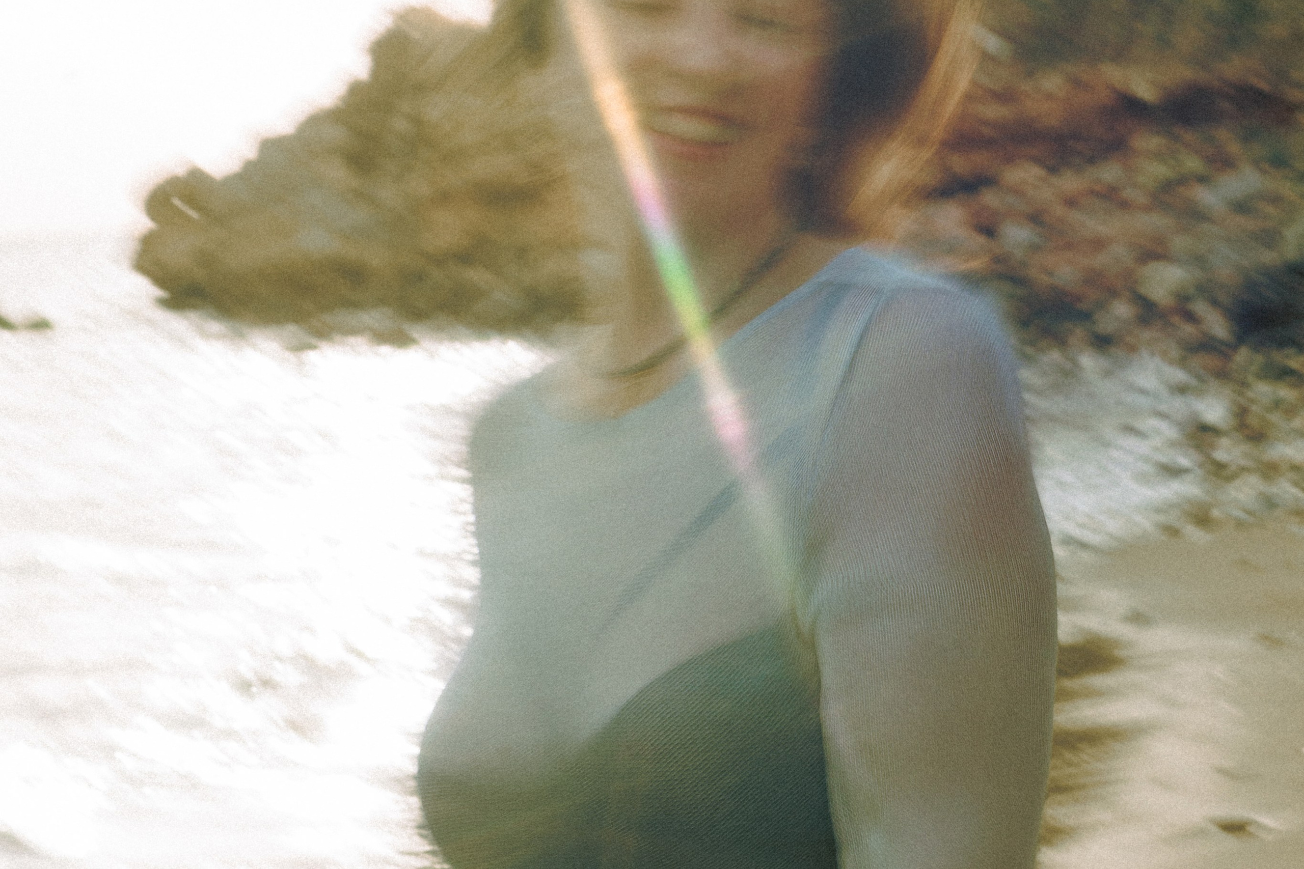 Seaside photoshoot for Elena