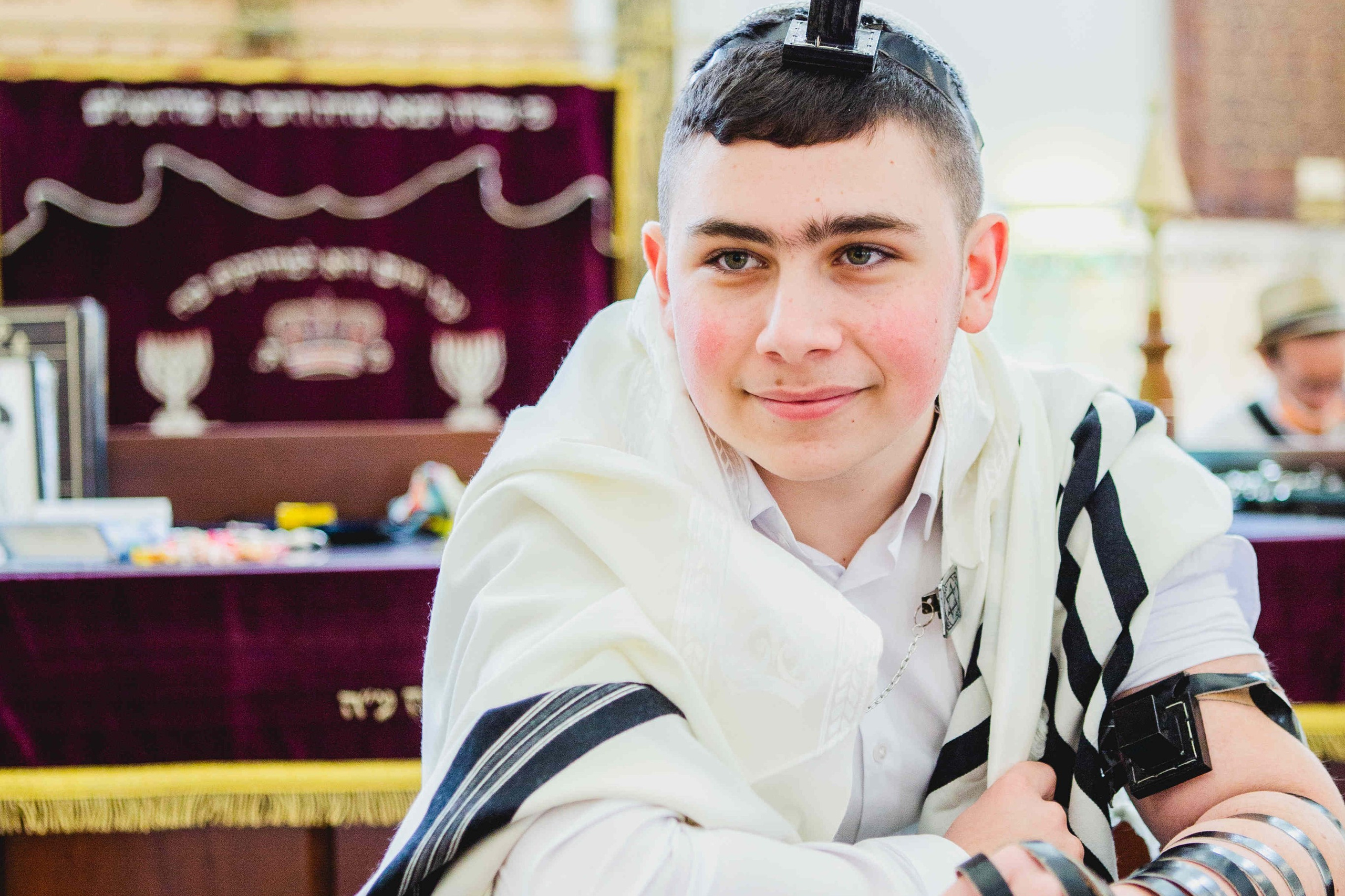BAR MITZVAH IN&nbsp;A&nbsp;VERY BEAUTIFUL SYNAGOGUE