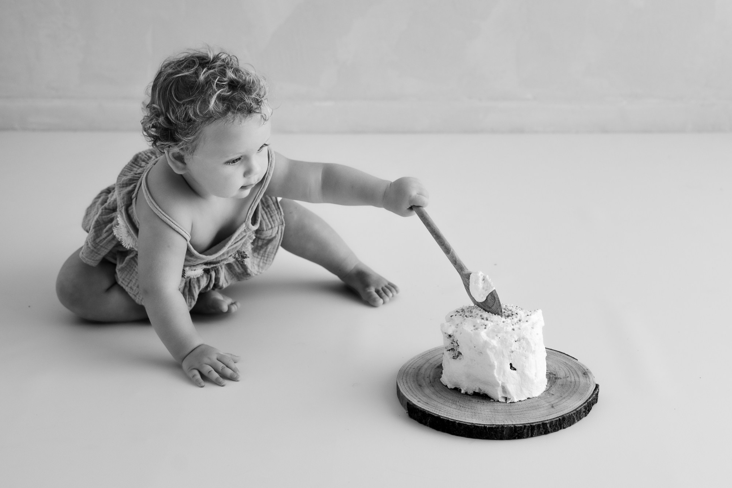 Smash Cake Noora. Fotografo di famiglia, neonati, maternity, ritratti, matrimoni, cerimonie, Rimini