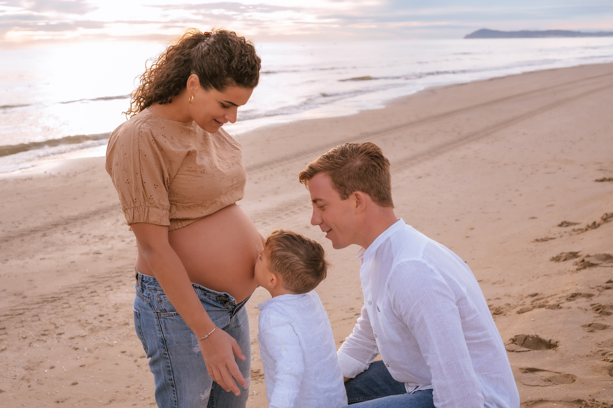 Maternity. Fotografo di famiglia, neonati, maternity, ritratti, matrimoni, cerimonie, Rimini