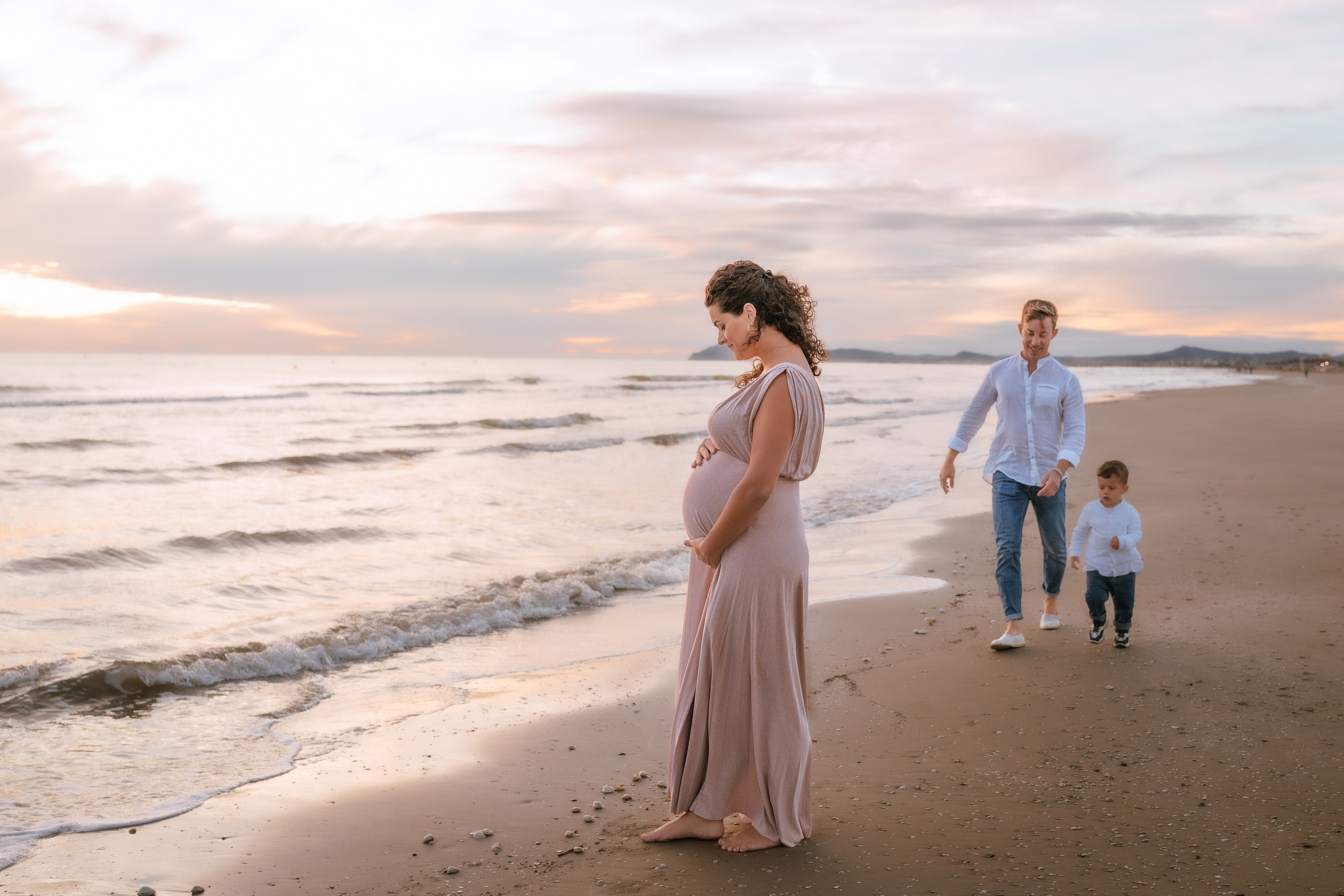 Maternity. Fotografo di famiglia, neonati, maternity, ritratti, matrimoni, cerimonie, Rimini