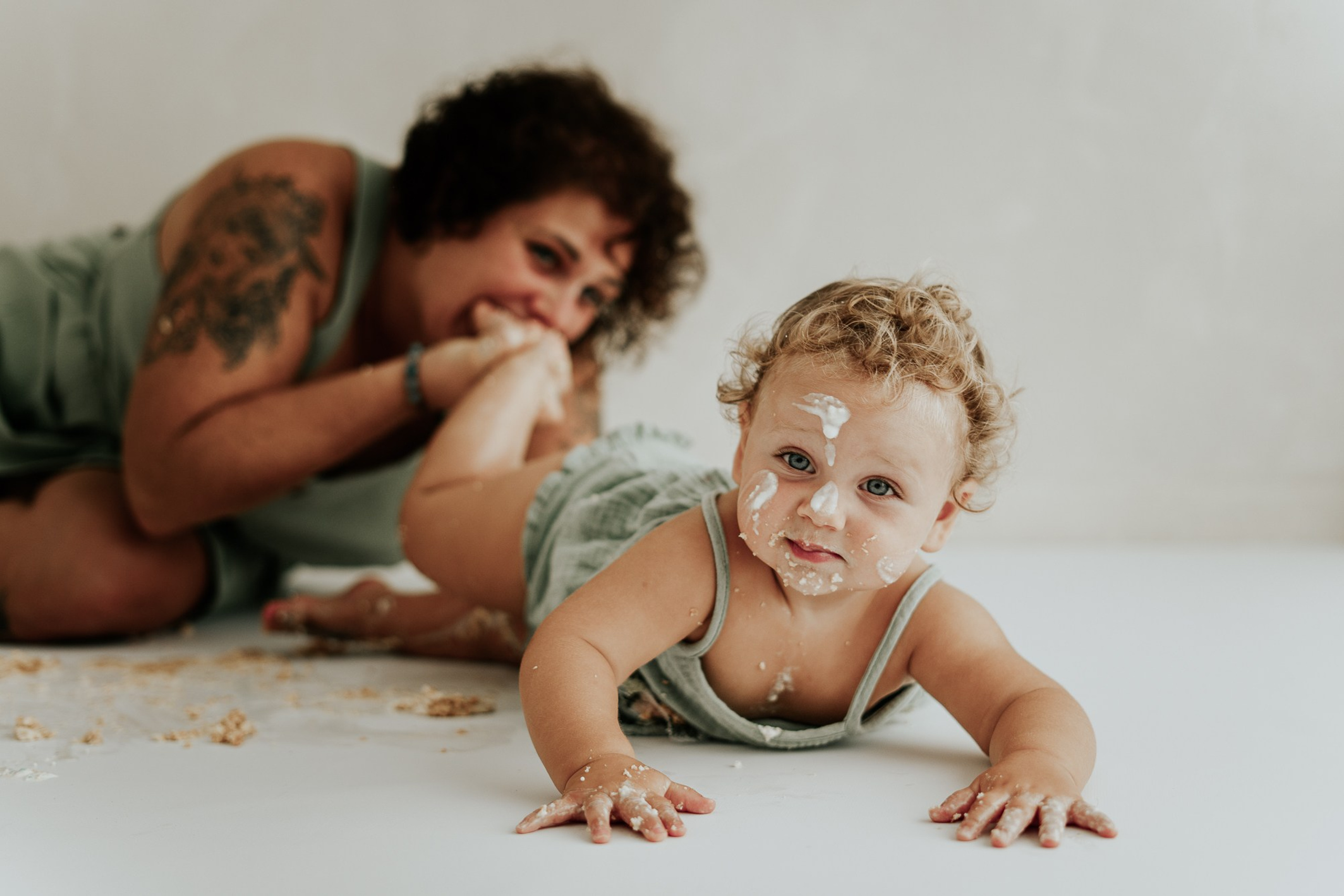 Smash Cake Noora. Fotografo di famiglia, neonati, maternity, ritratti, matrimoni, cerimonie, Rimini
