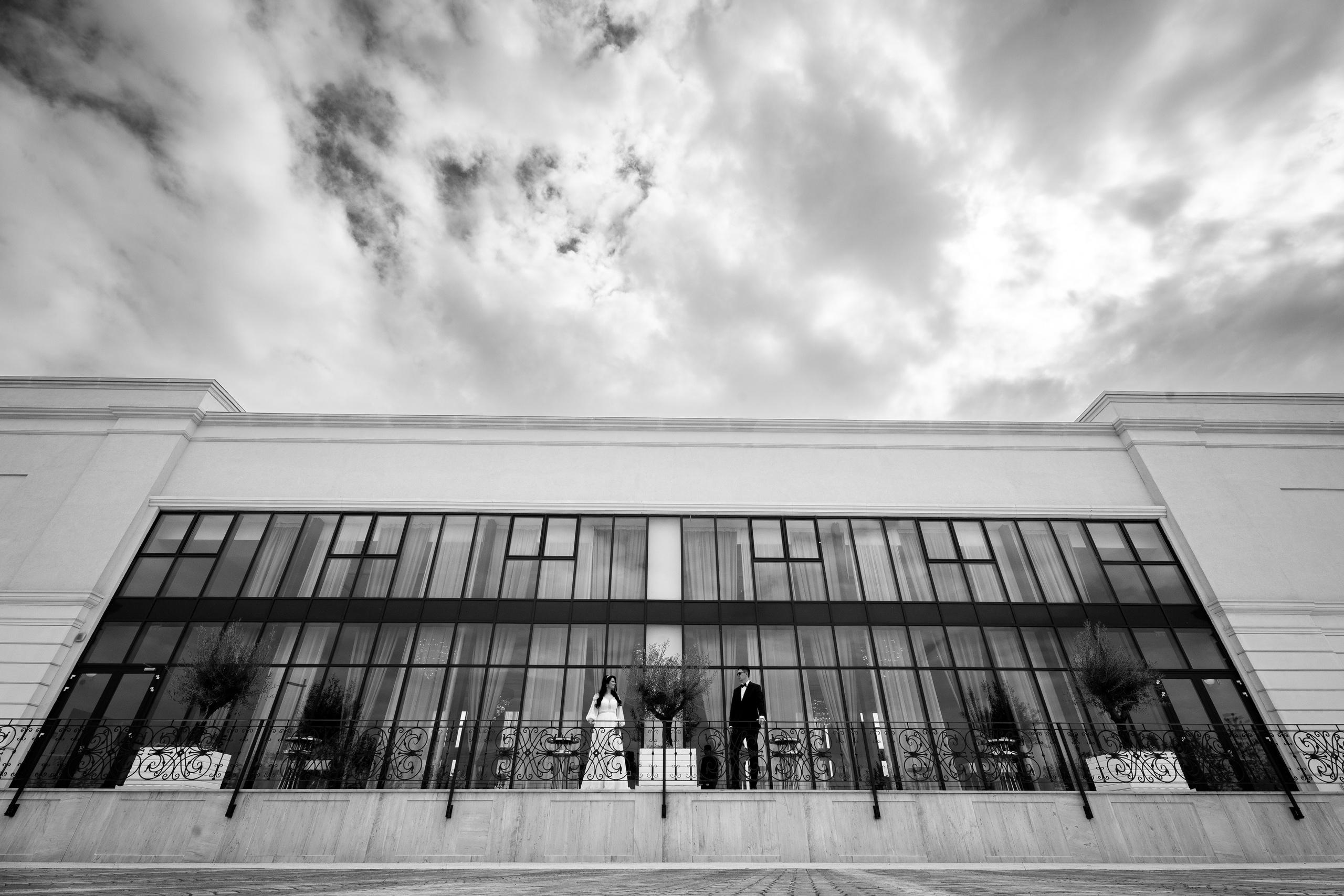 Leonard Ioan. Alin Doana Visual Art