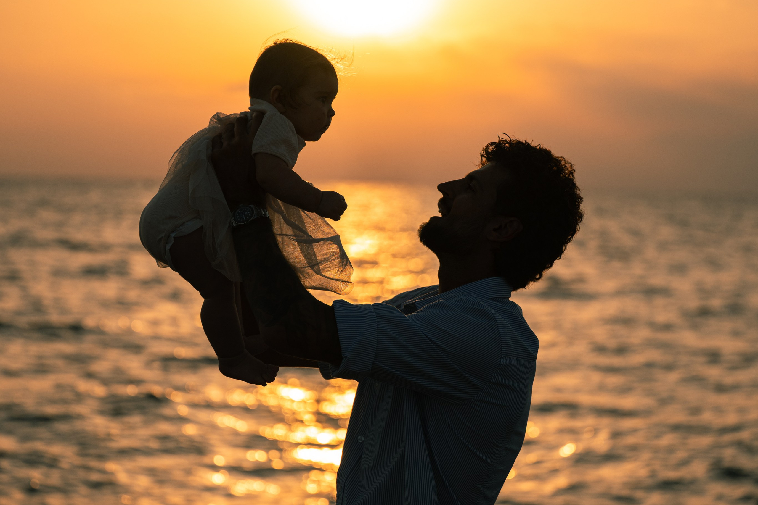 Белек —фотосессия на песчаном пляже на закате солнца. PHOTOGRAPHER IN ANTALYA KEMER BELEK SIDE ALANYA