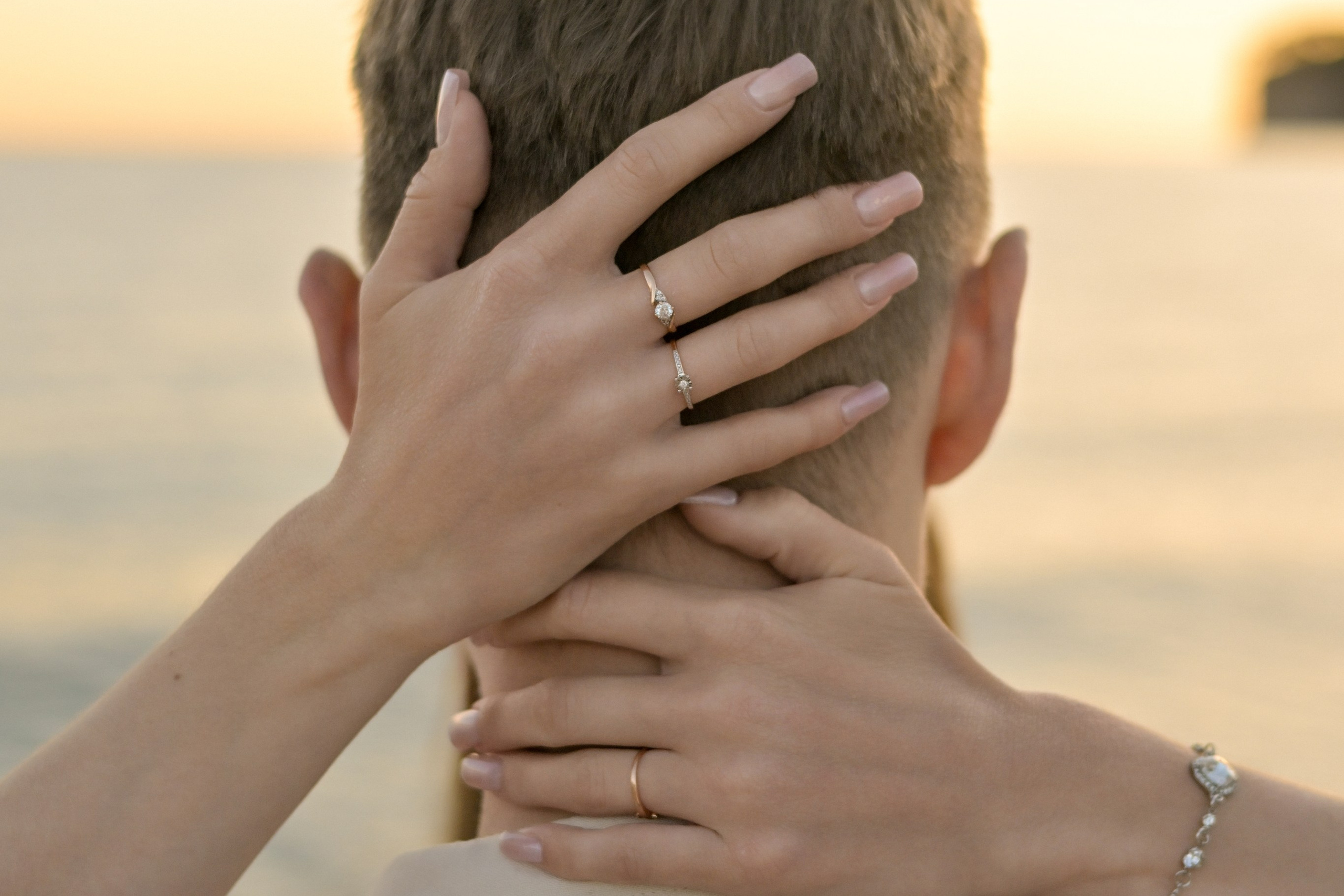 Фотосессия предложении руки и сердца на берегу моря. Фотограф в Анталии Кемер Белек Сиде Каш Алания