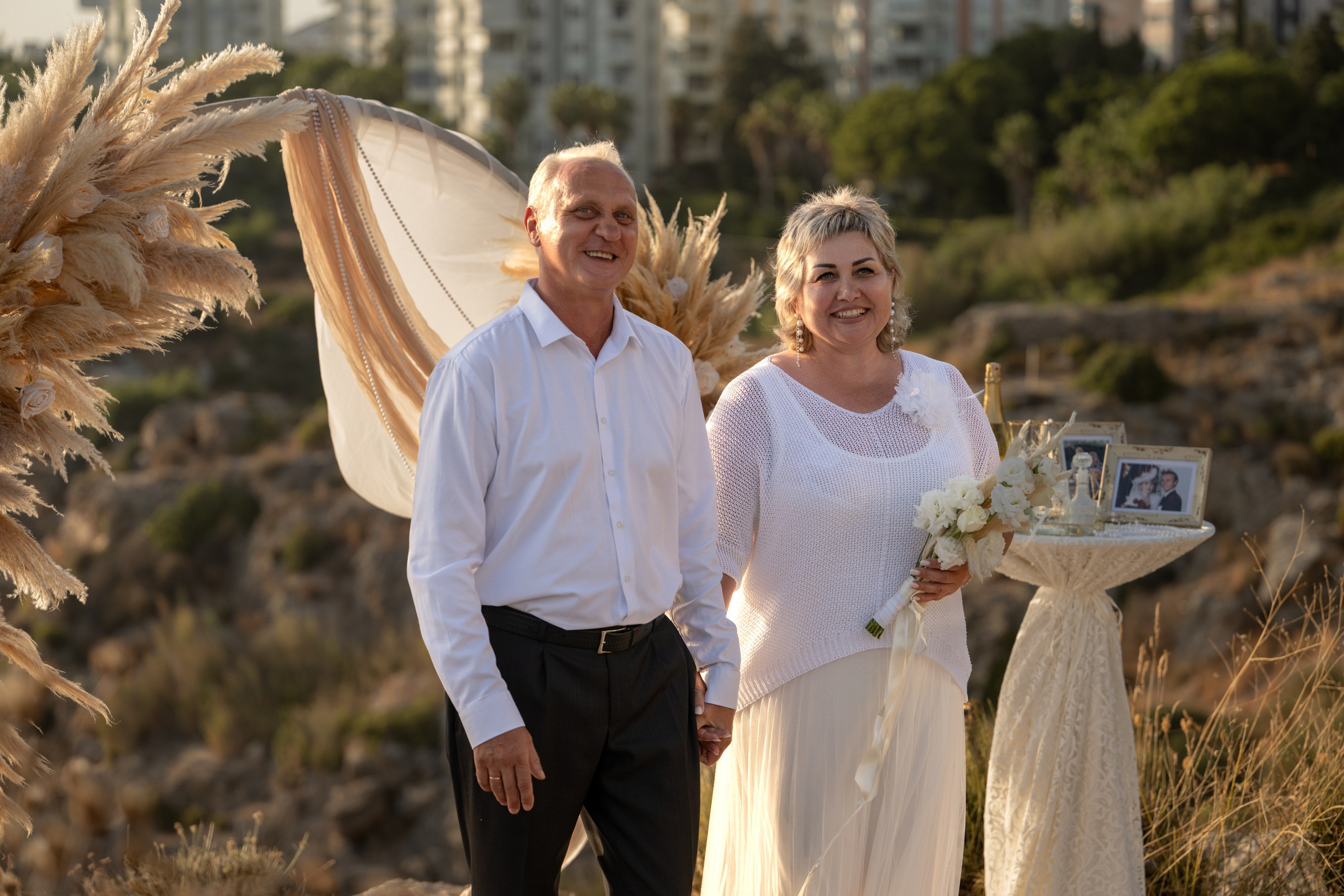 Cliffside Photoshoot in Antalya — Antalya photographer