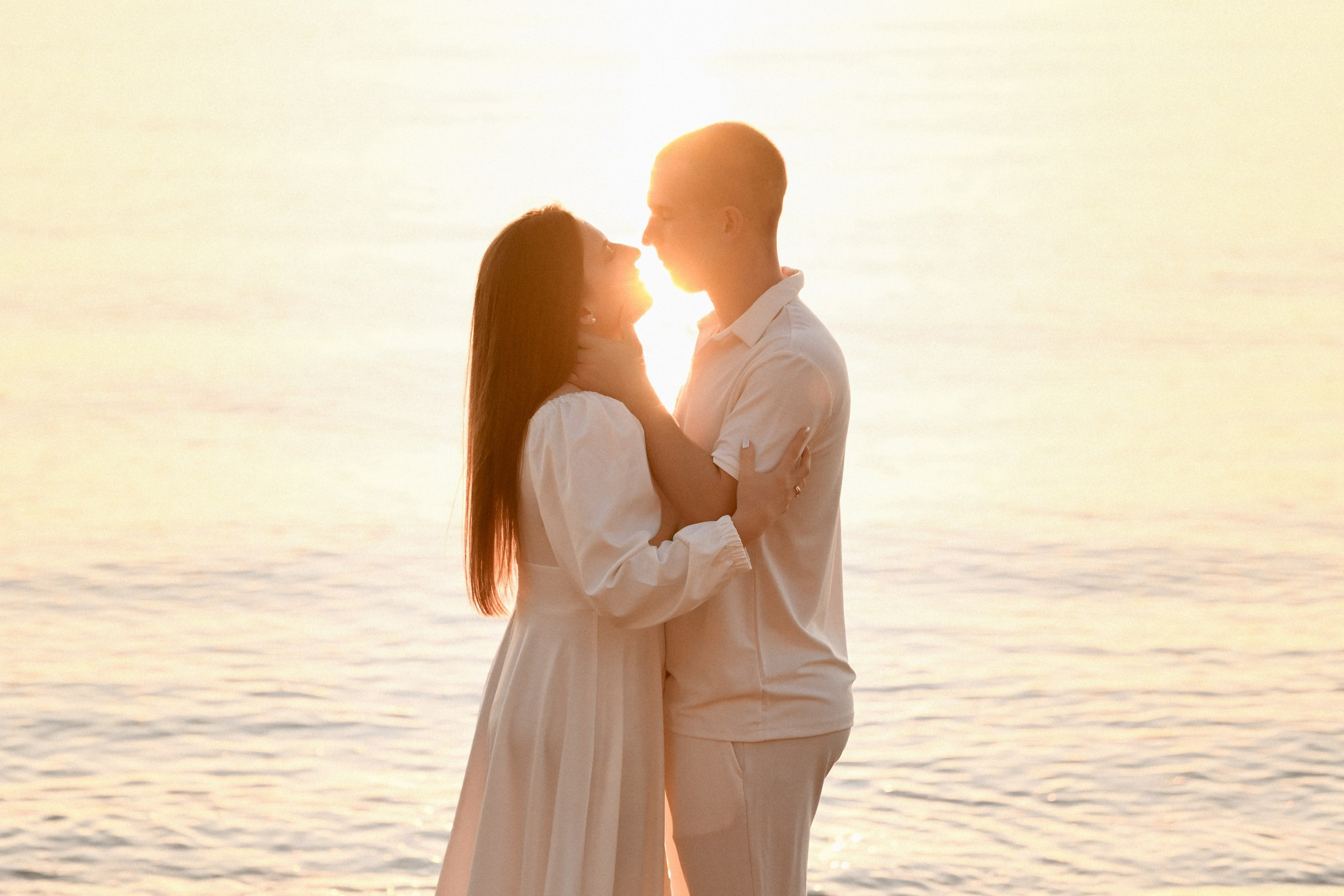 Кемер — фотосессия на большом пляже со скалами (Гёйнюк). PHOTOGRAPHER IN ANTALYA KEMER BELEK SIDE ALANYA