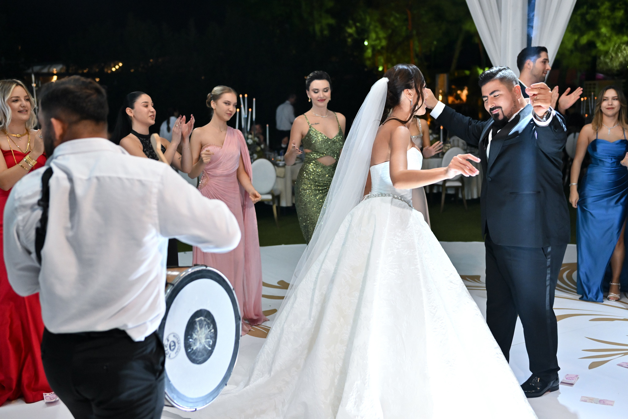 Фотосессия свадебной церемонии в Турции, Свадебный фотограф Турция, Свадебный фотограф в Тбилиси. Фотограф Анталия Кемер Белек Сиде Каш Алания