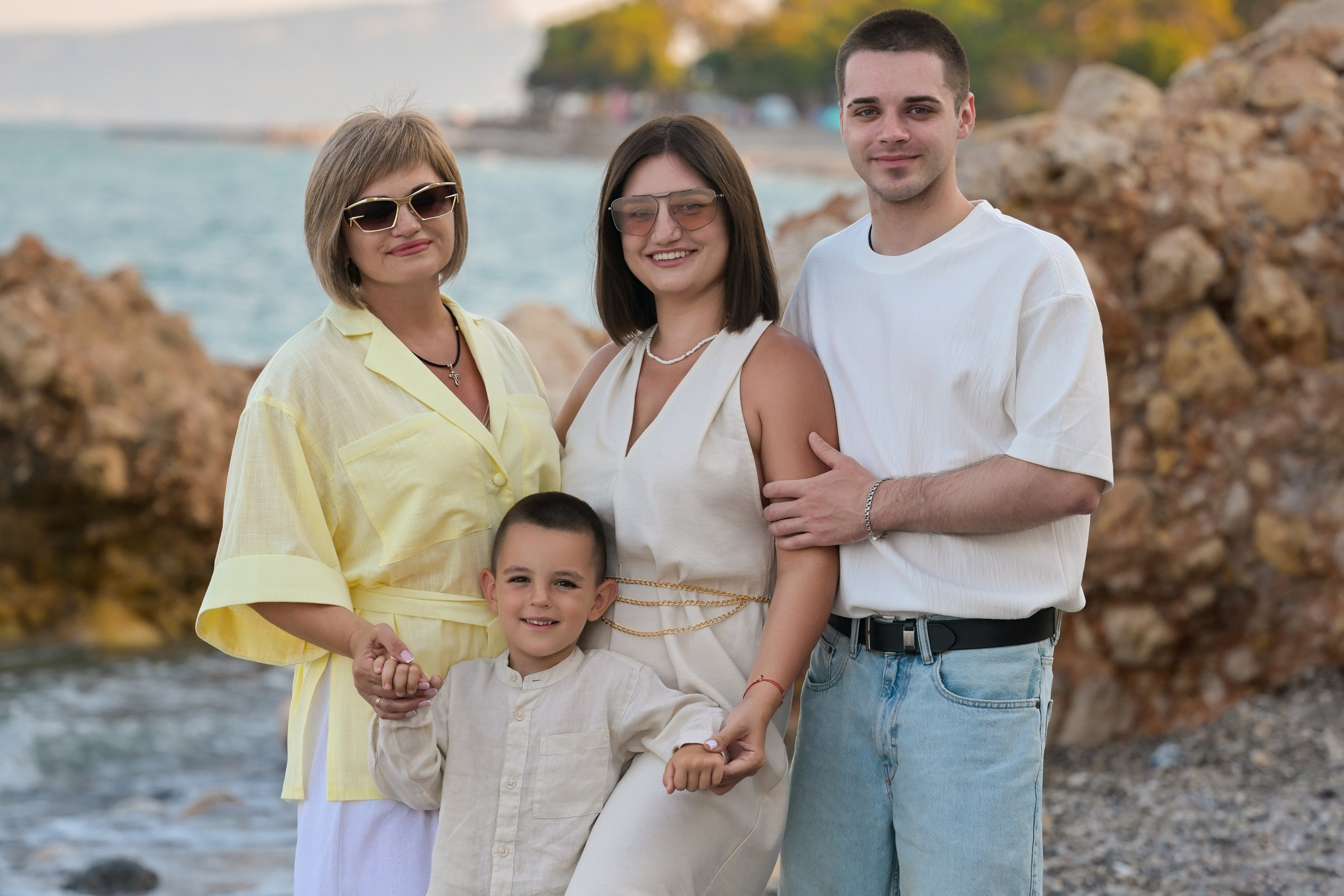 Кемер — фотосессия на большом пляже со скалами (Гёйнюк). PHOTOGRAPHER IN ANTALYA KEMER BELEK SIDE ALANYA