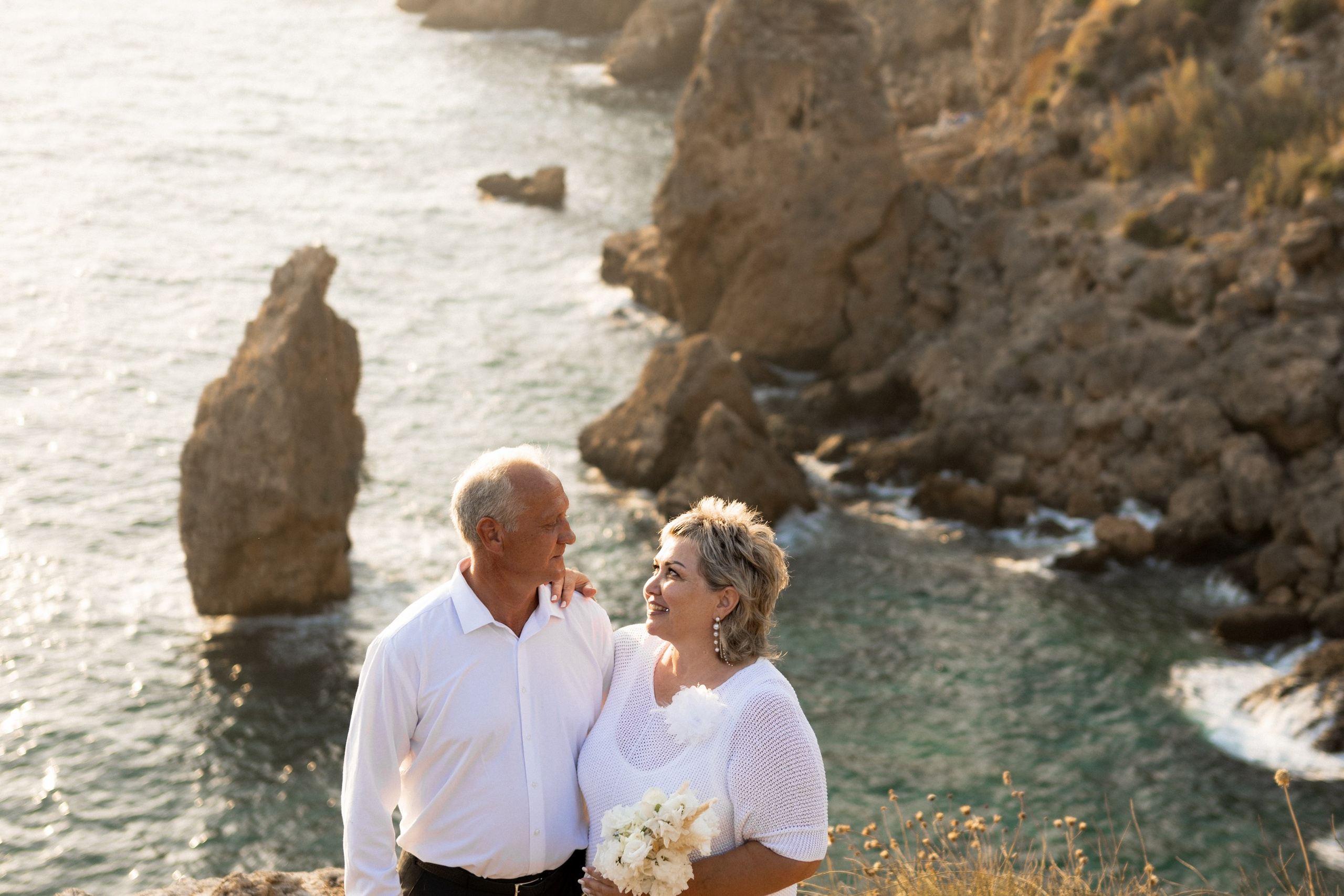 Cliffside Photoshoot in Antalya — Antalya photographer