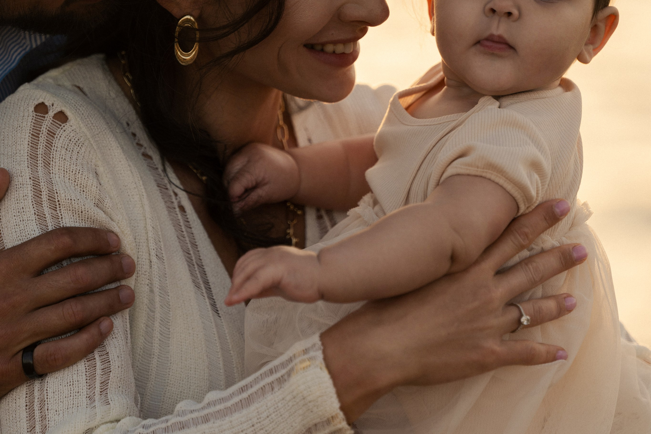 Белек —фотосессия на песчаном пляже на закате солнца. PHOTOGRAPHER IN ANTALYA KEMER BELEK SIDE ALANYA