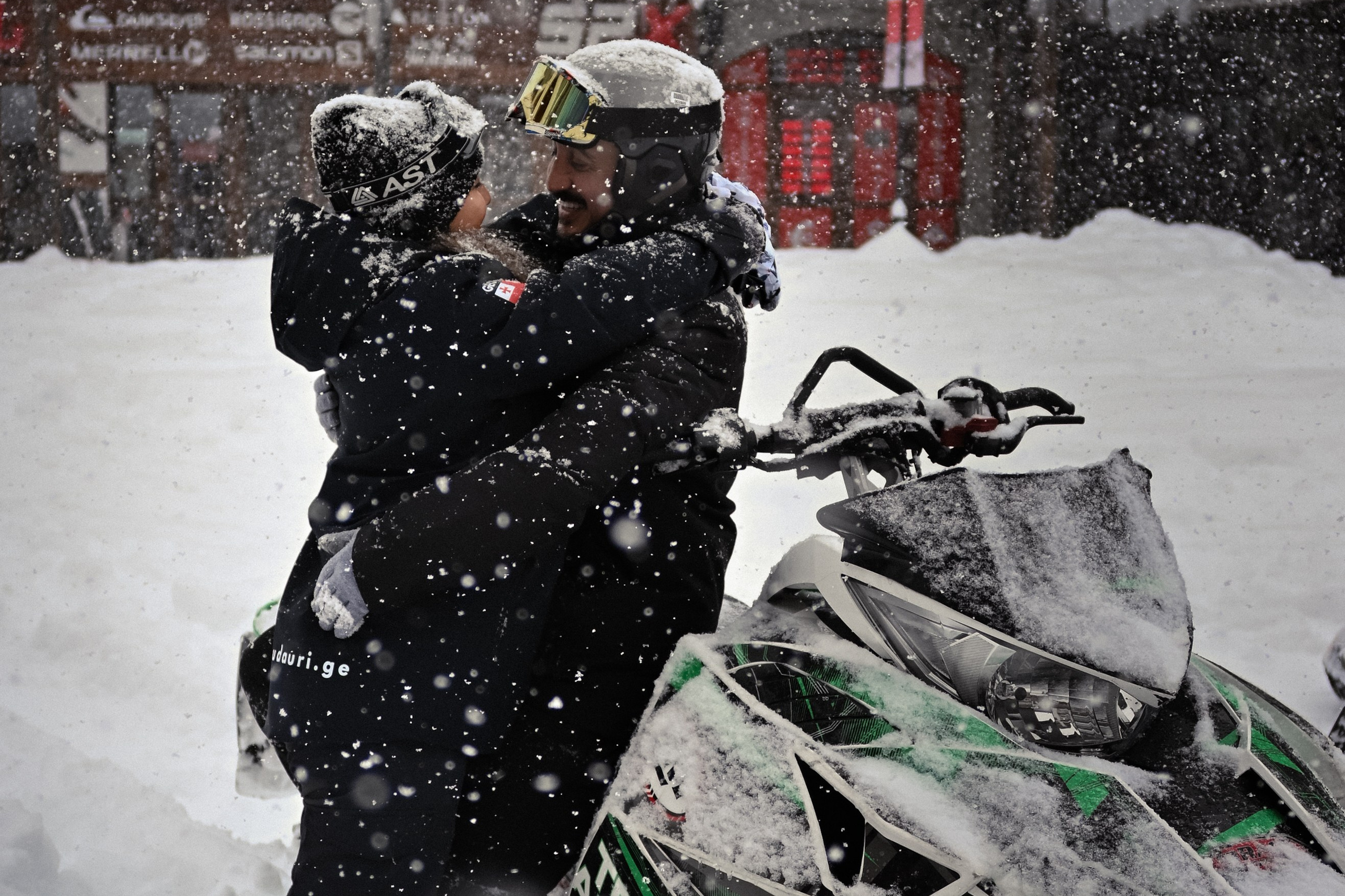 Love story фотосессия в горах, горная Лав Story фотосессия, снежная фотосессия. Фотограф Анталия Кемер Белек Сиде Каш Алания