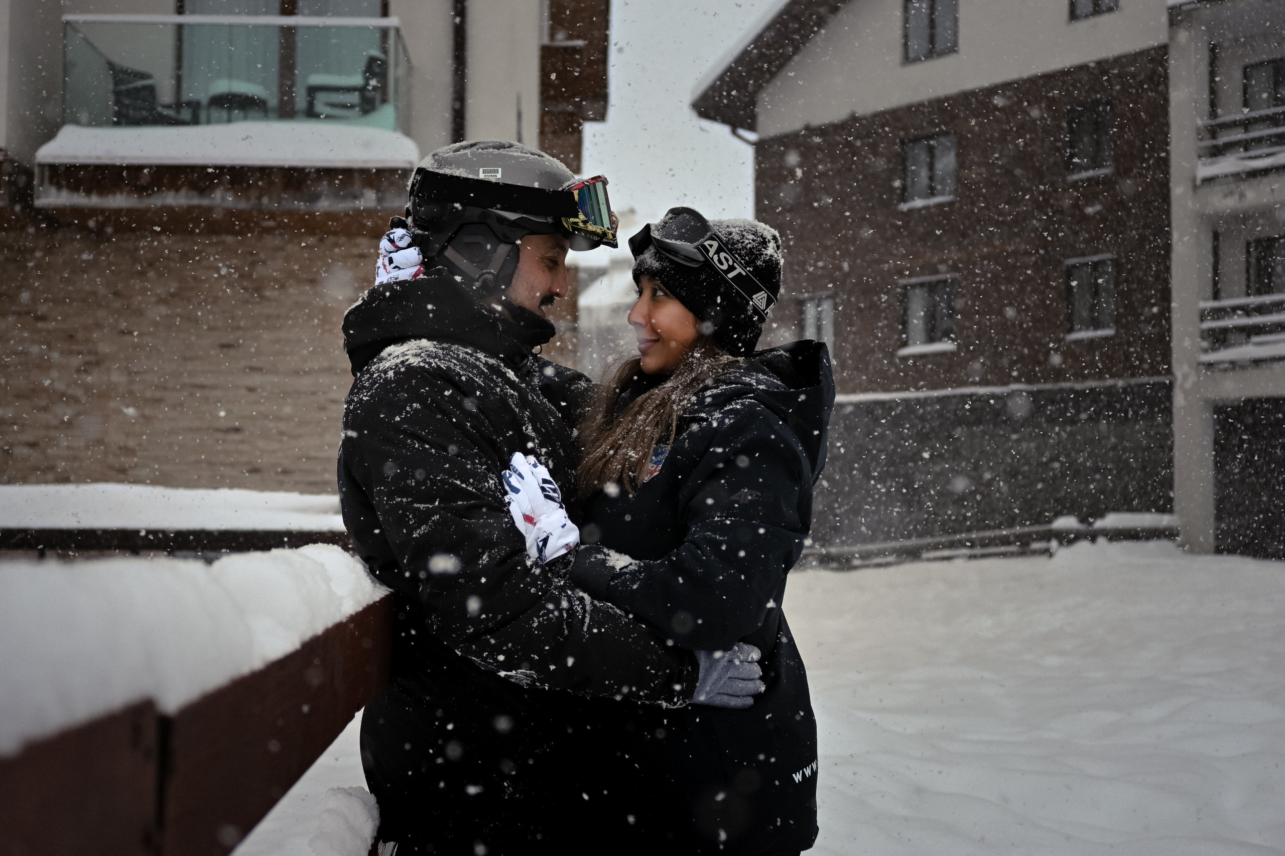 Love story фотосессия в горах, горная Лав Story фотосессия, снежная фотосессия. Фотограф Анталия Кемер Белек Сиде Каш Алания