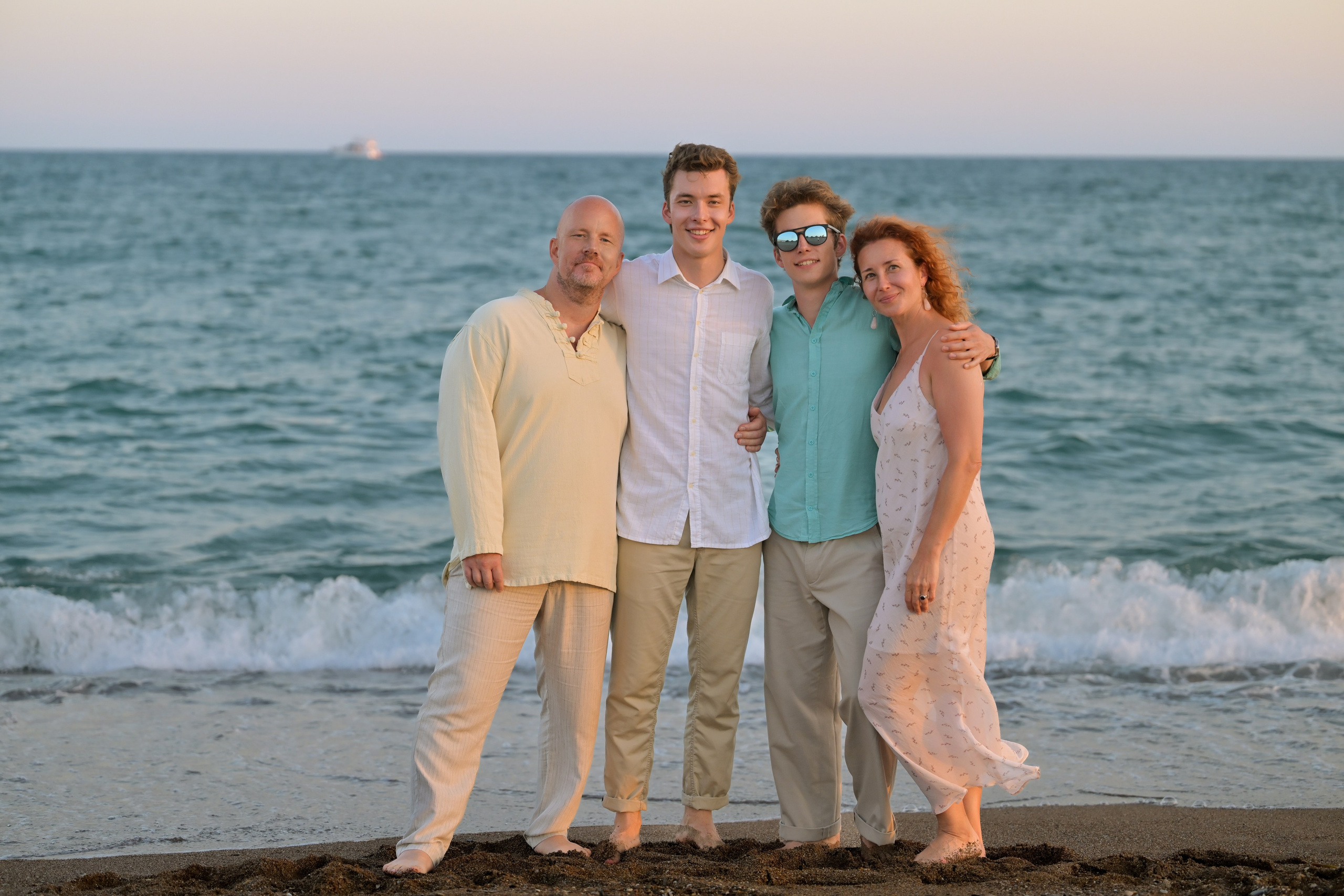 Фотосессия на пляже в Анталии. Фотограф Анталия Кемер Белек Сиде Каш Алания