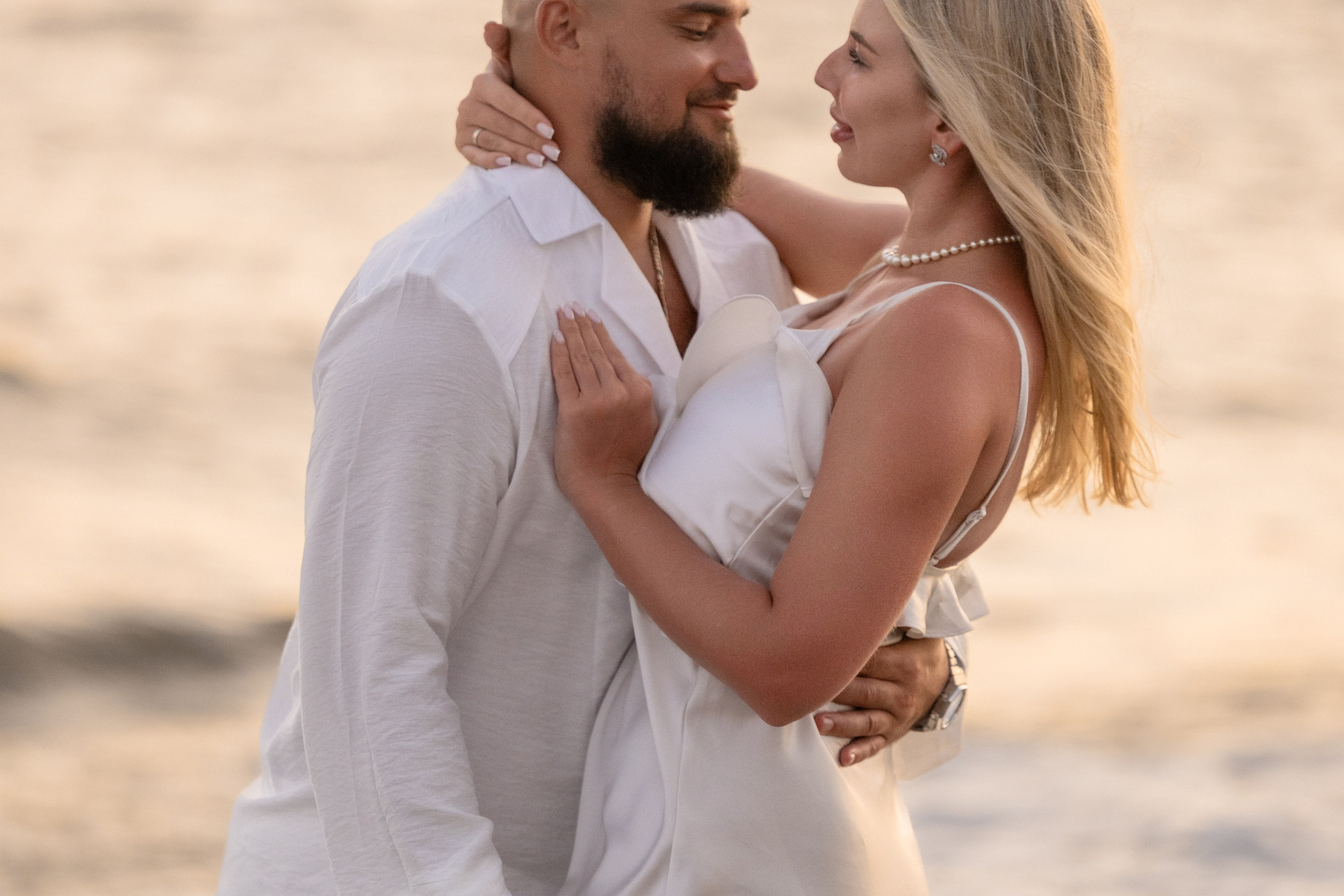 Белек —фотосессия на песчаном пляже на закате солнца. PHOTOGRAPHER IN ANTALYA KEMER BELEK SIDE ALANYA