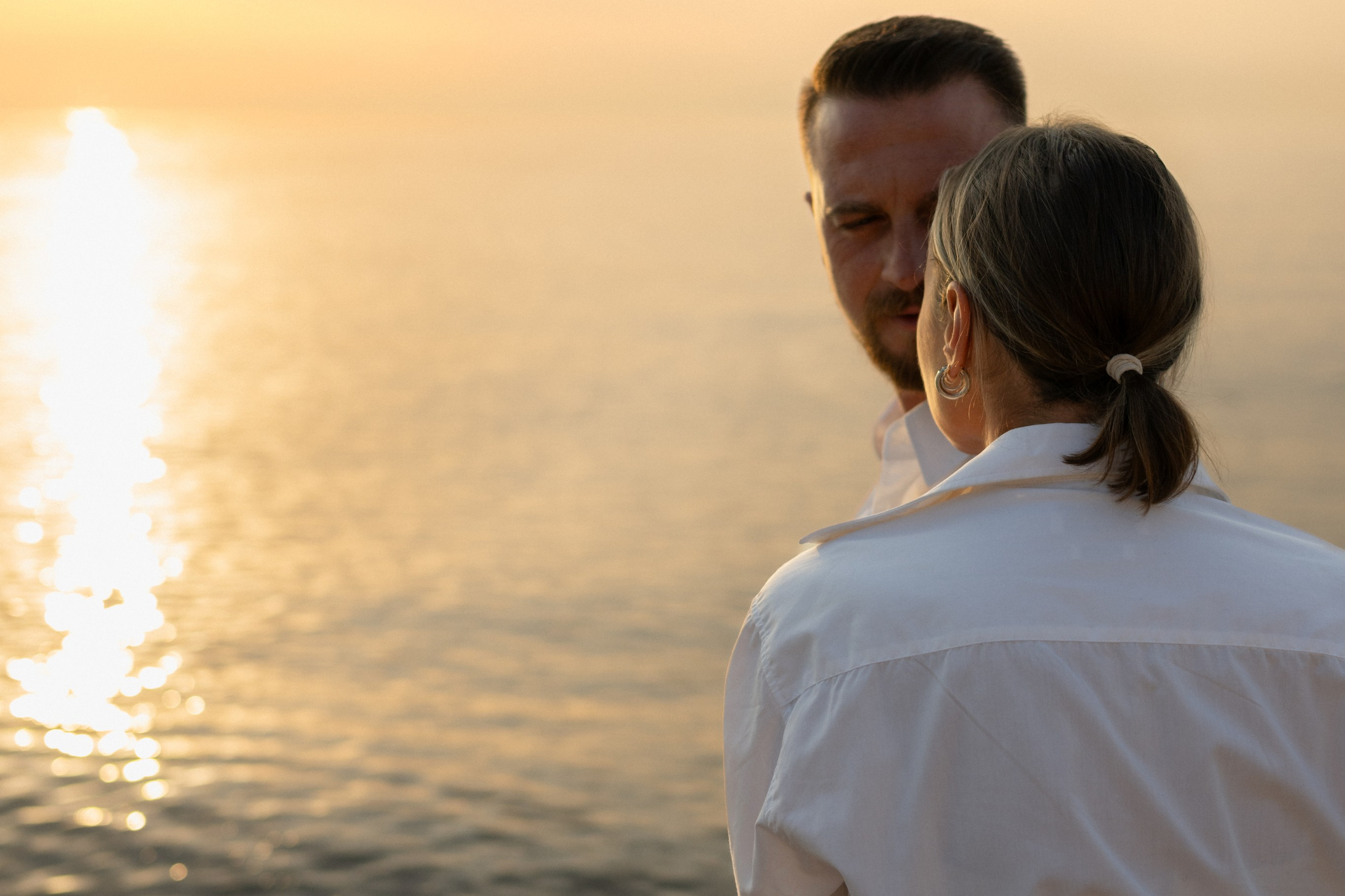 Кемер — фотосессия на большом пляже со скалами (Гёйнюк). PHOTOGRAPHER IN ANTALYA KEMER BELEK SIDE ALANYA