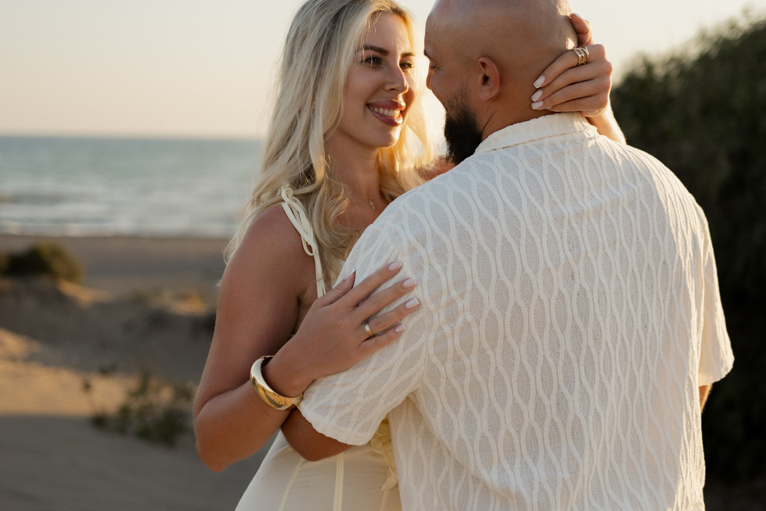 Белек —фотосессия на песчаном пляже на закате солнца. PHOTOGRAPHER IN ANTALYA KEMER BELEK SIDE ALANYA