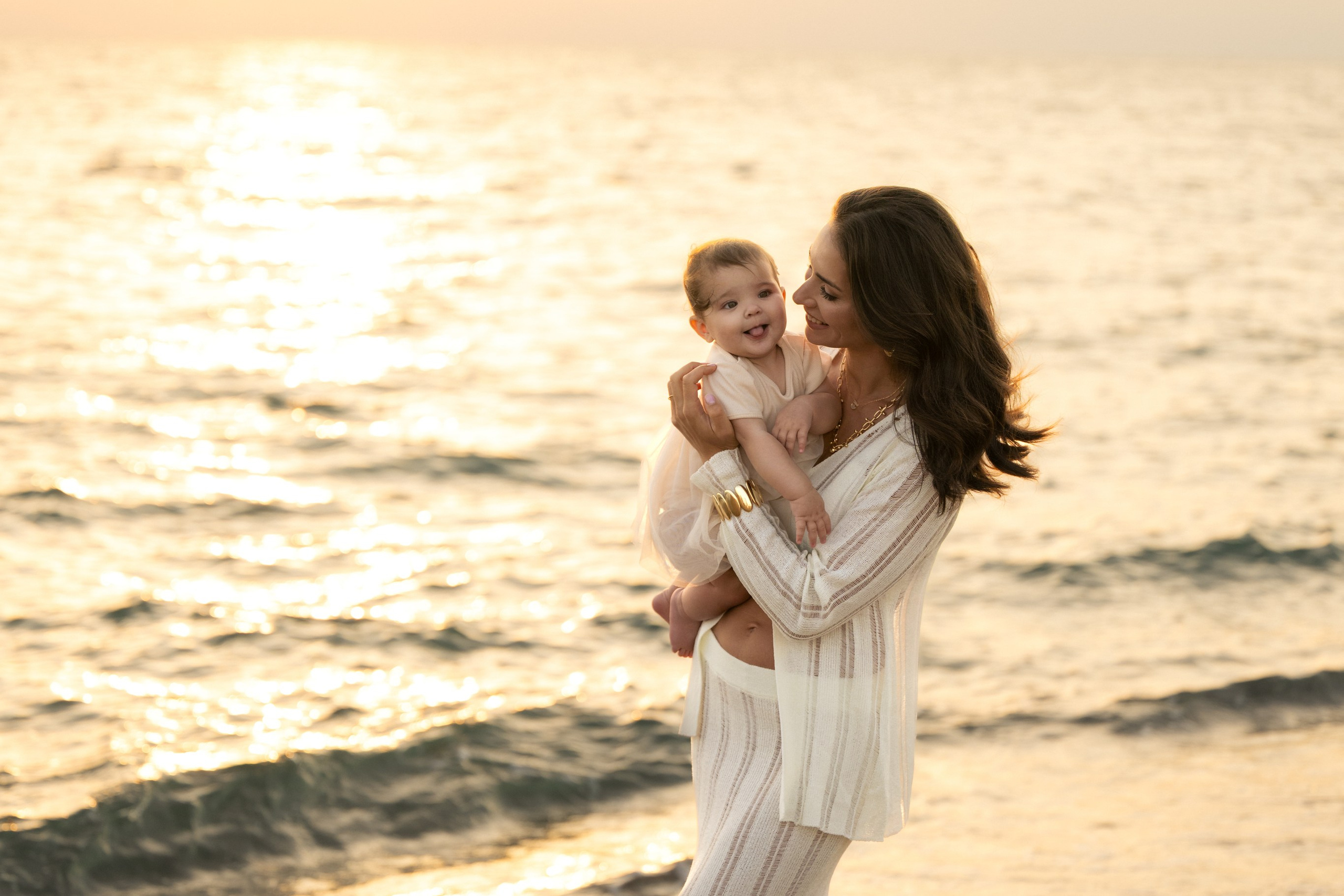 Белек —фотосессия на песчаном пляже на закате солнца. PHOTOGRAPHER IN ANTALYA KEMER BELEK SIDE ALANYA