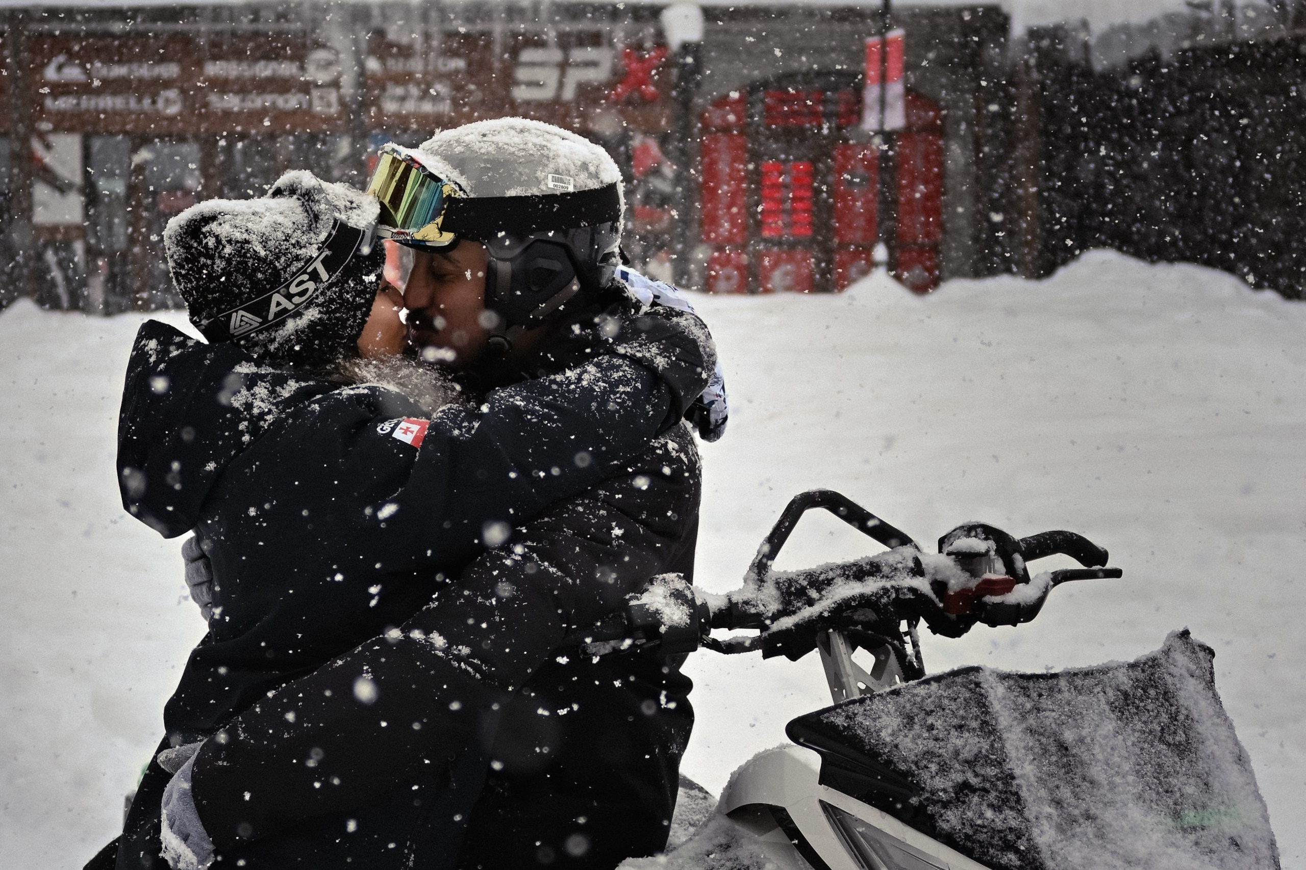 Love story фотосессия в горах, горная Лав Story фотосессия, снежная фотосессия. Фотограф Анталия Кемер Белек Сиде Каш Алания