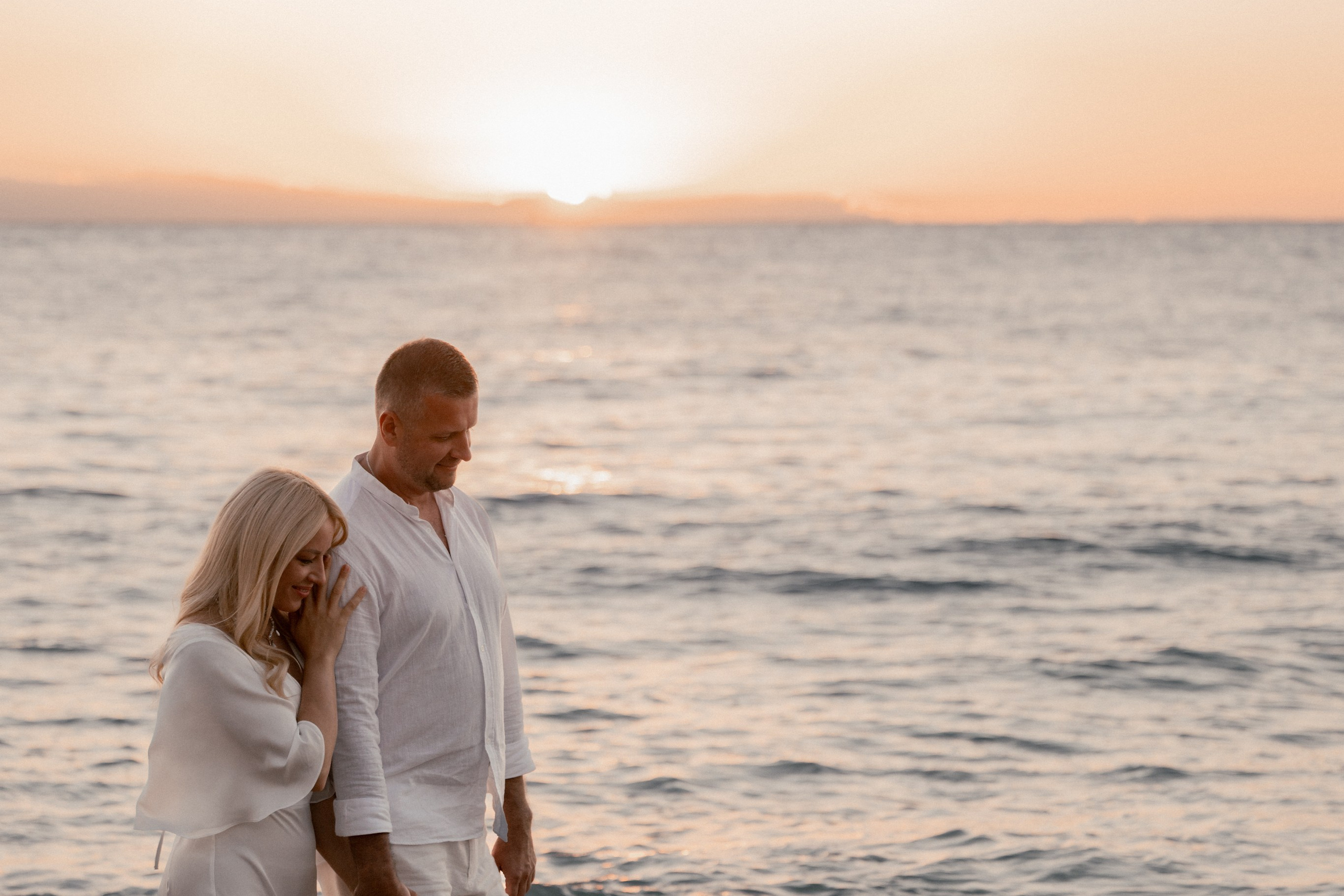 Кемер — фотосессия на большом пляже со скалами (Гёйнюк). PHOTOGRAPHER IN ANTALYA KEMER BELEK SIDE ALANYA