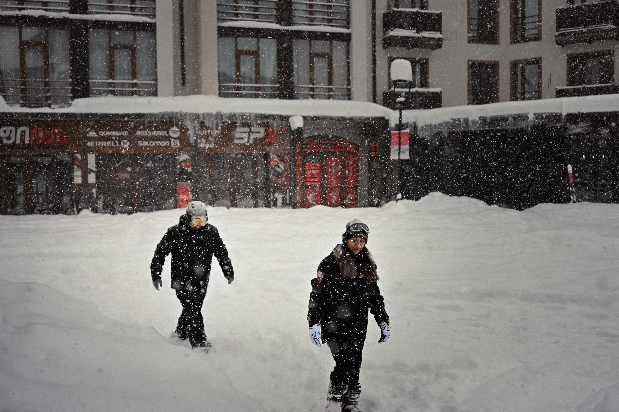 Love story фотосессия в горах, горная Лав Story фотосессия, снежная фотосессия. Фотограф Анталия Кемер Белек Сиде Каш Алания