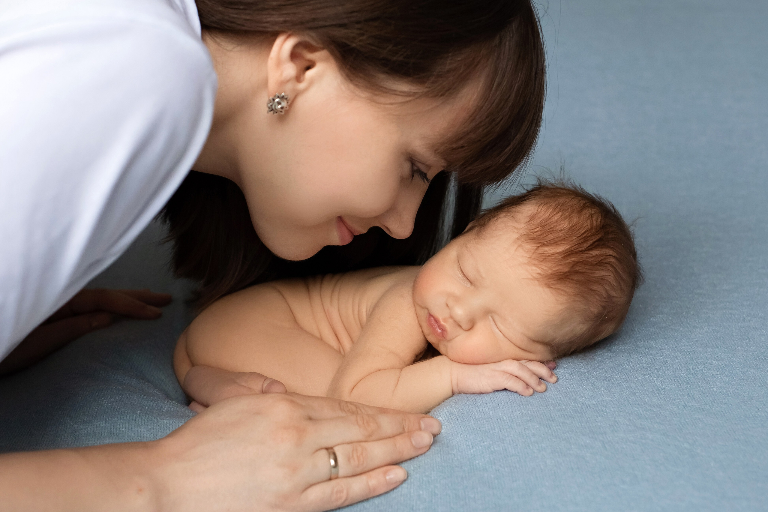 Family newborn photoshoot in Spain