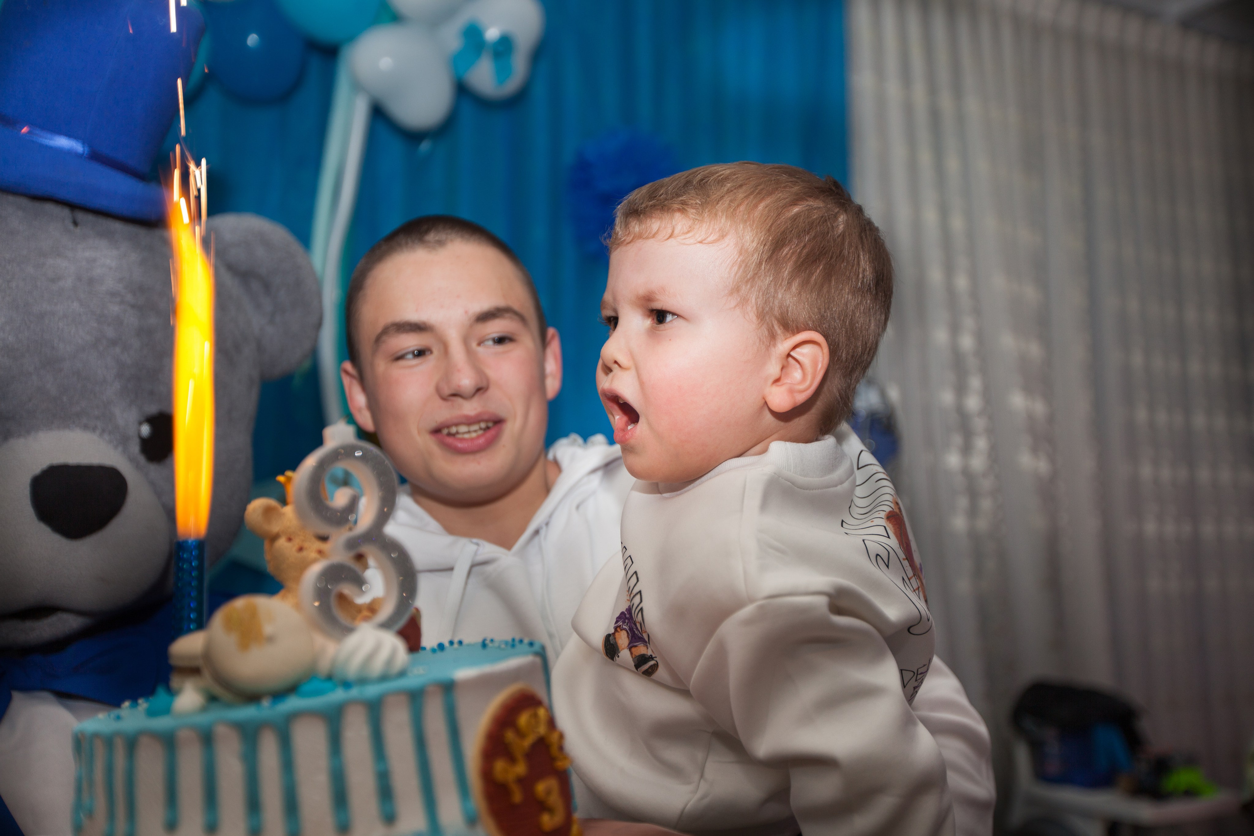 Reportage Alex BiRTHDAY. Photographer and videographer in Tel Aviv Mary Pann