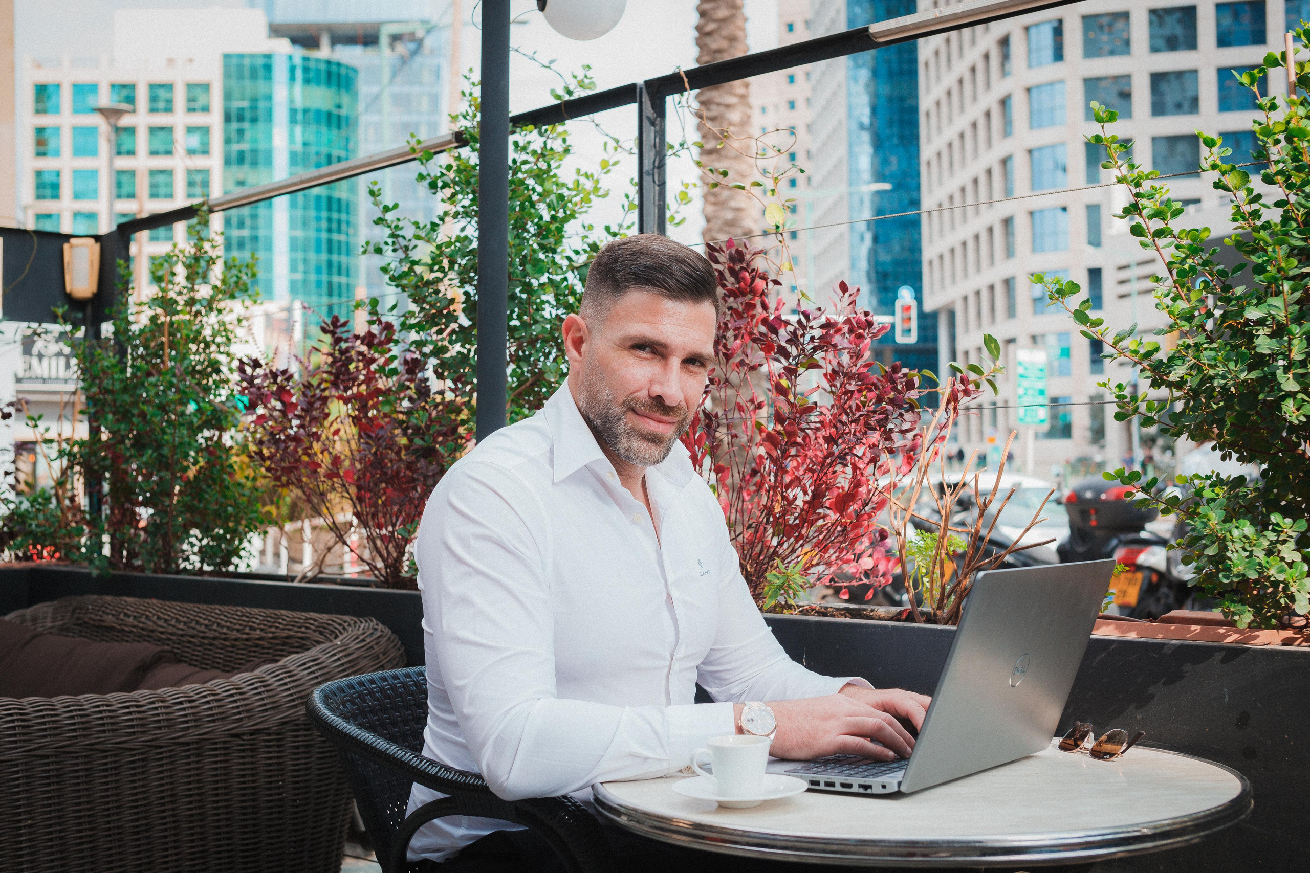 MEN-Business shoot. Idan (Bursa, Ramatgan). Photographer and videographer in Tel Aviv Mary Pann