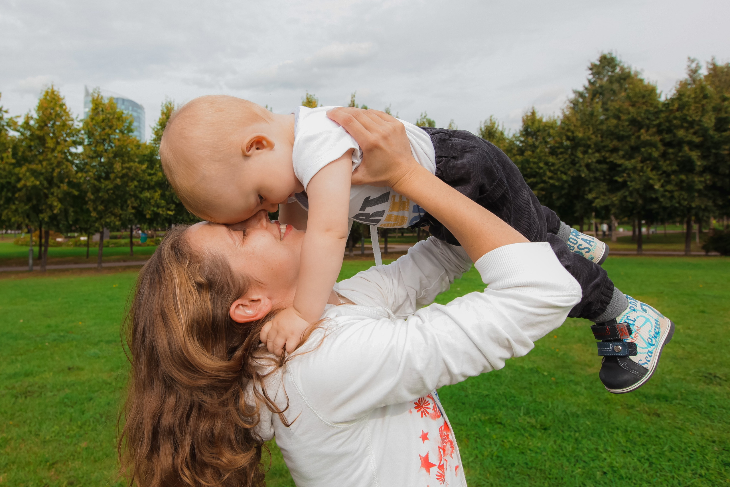 Mom ana baby. Photographer and videographer in Tel Aviv Mary Pann