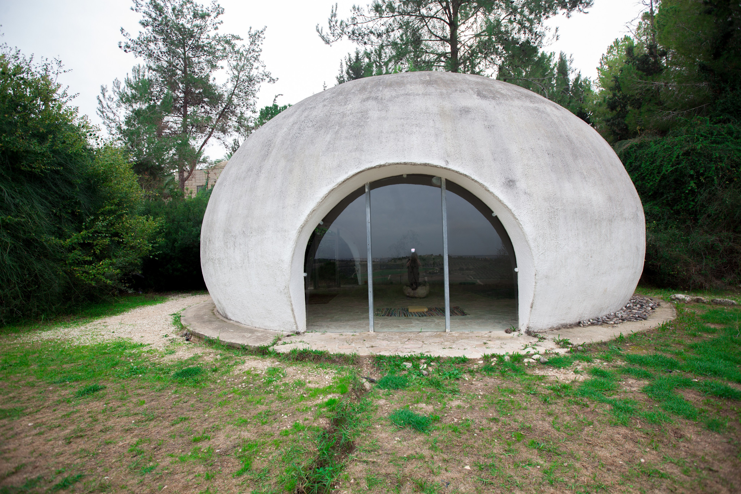 Neve Shalom Hotel. Photographer and videographer in Tel Aviv Mary Pann