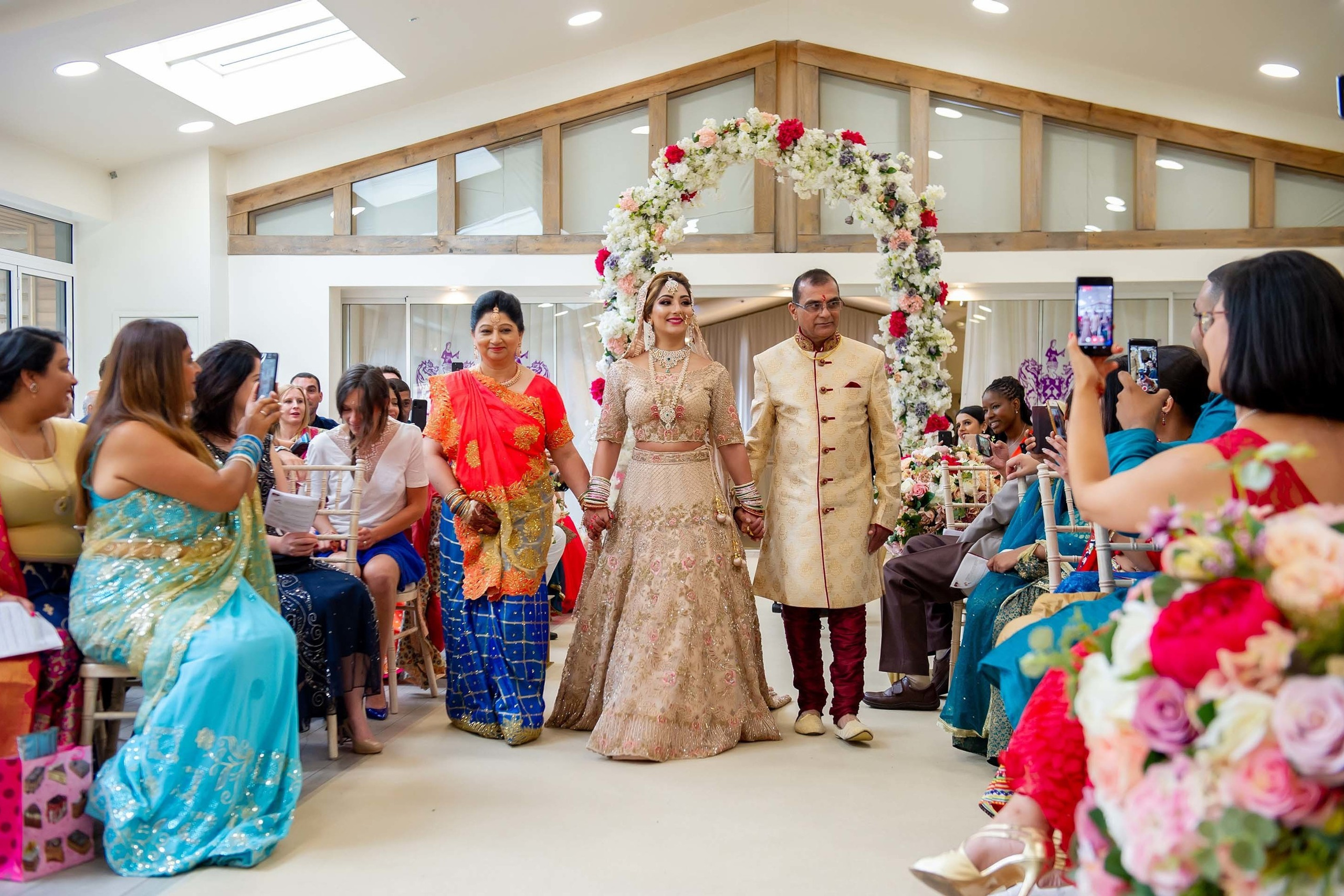 Wedding photographer Ladywood Estate: Country House Wedding Venue Leciester UK Nikon D850  religious ceremony