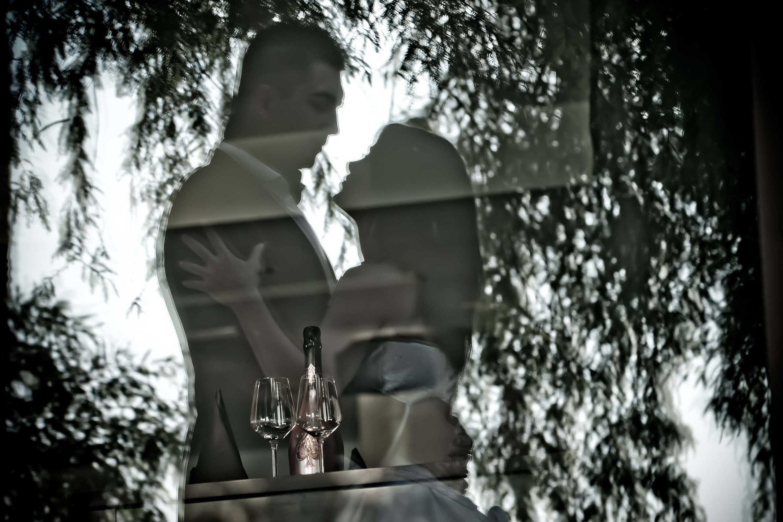 Wedding photographer Isoletta Restaurant Herastrau Park Bucharest Romania Nikon D850 wedding reception