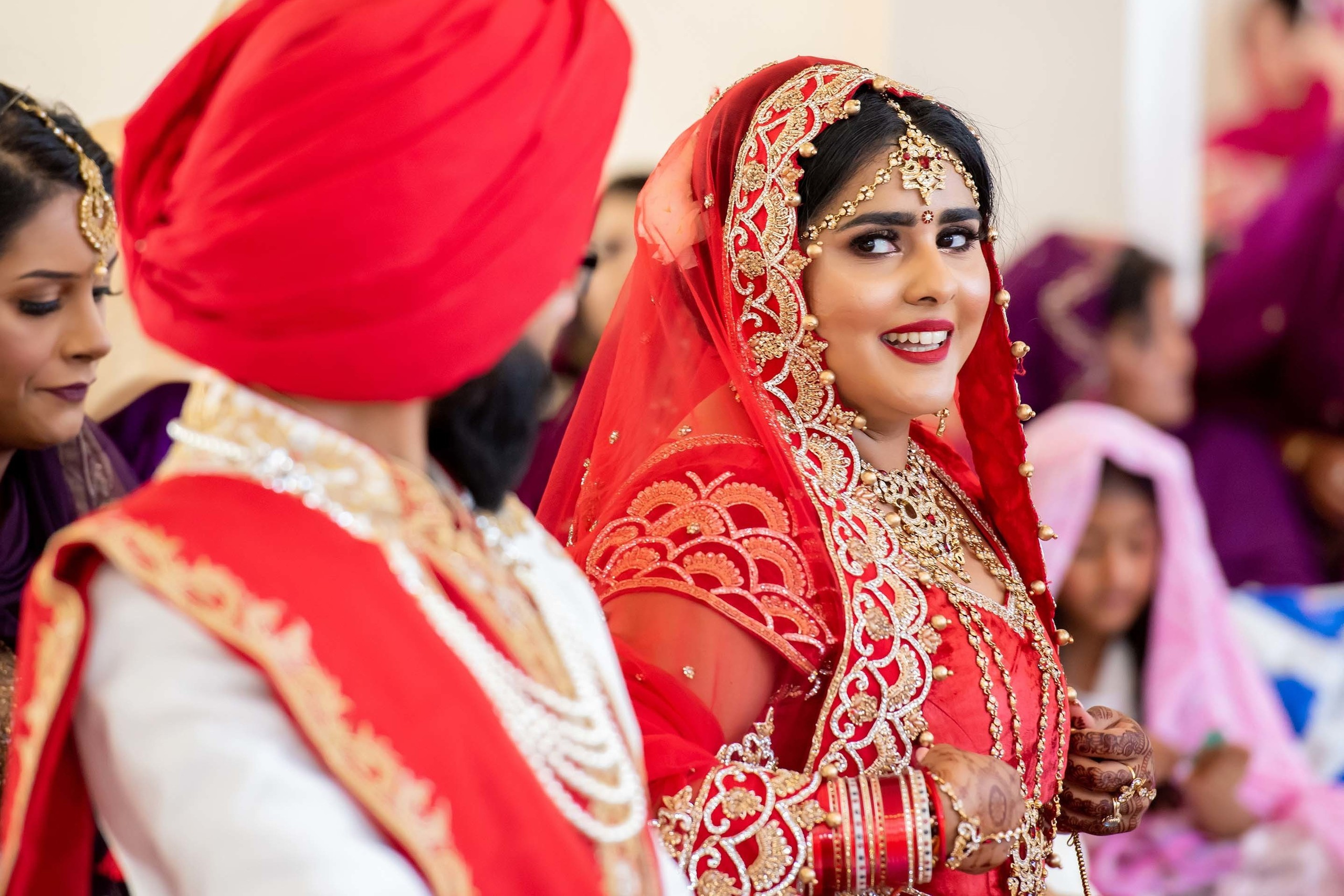 Wedding photographer Guru Nanak Darbar Gurdwara London UK Nikon D850 Sikh religious ceremony