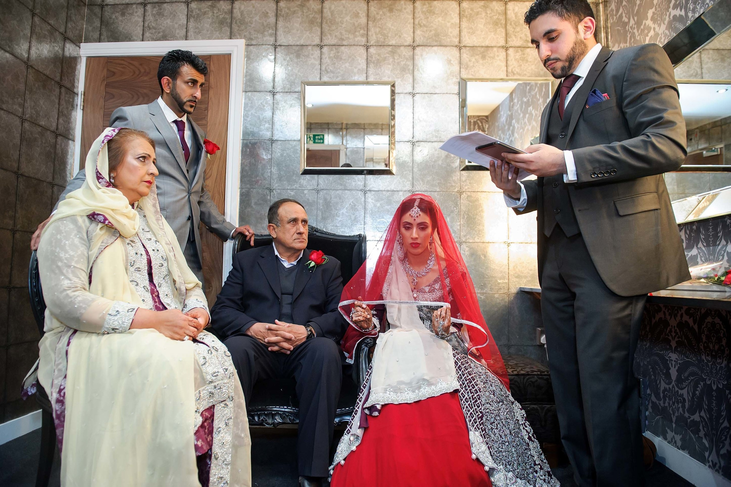 Wedding photographer Hilton Watford, London UK Nikon D850 Asian Religious ceremony