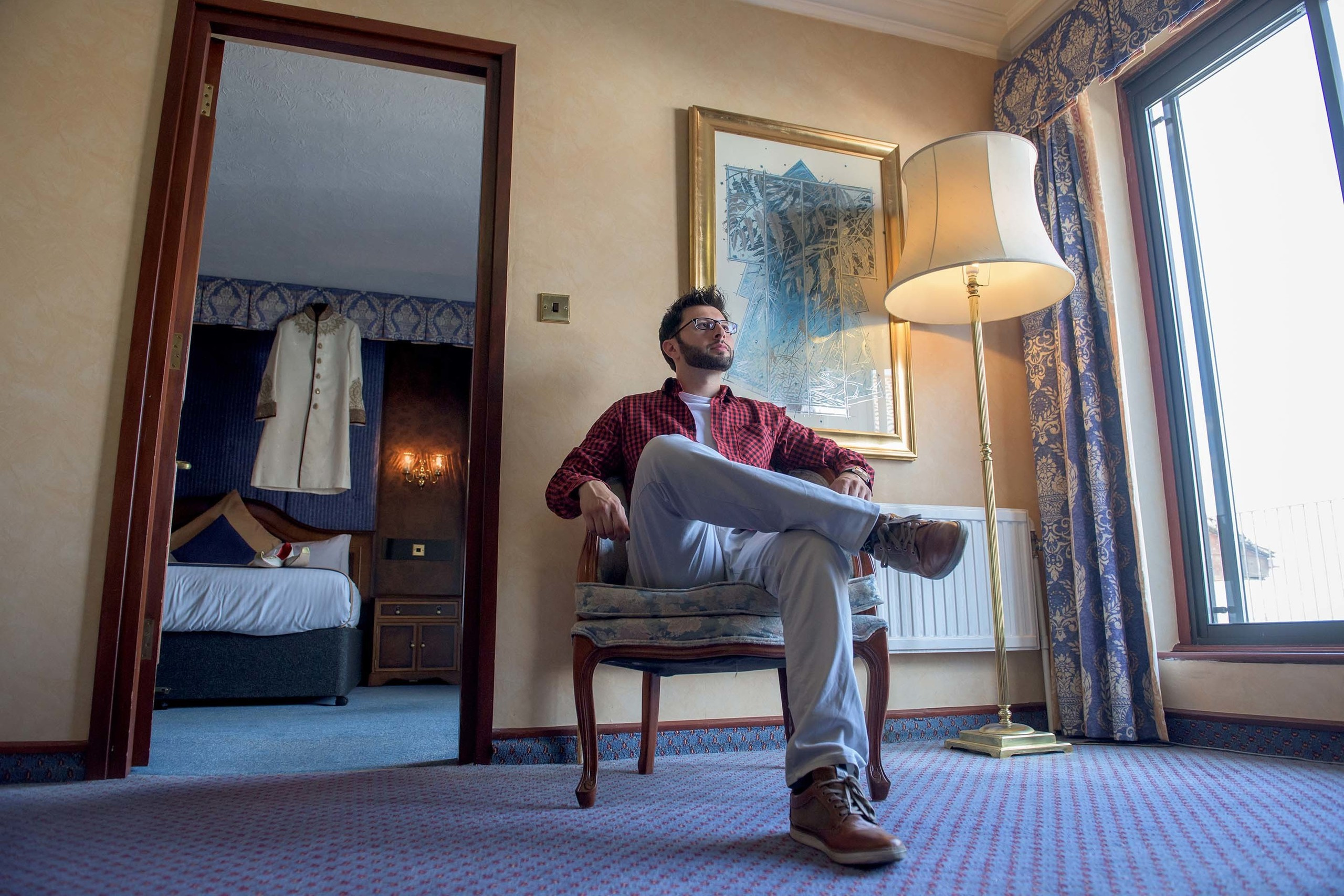 Wedding photographer Copthorne Hotel Effingham Gatwick UK  groom getting ready Nikon D850