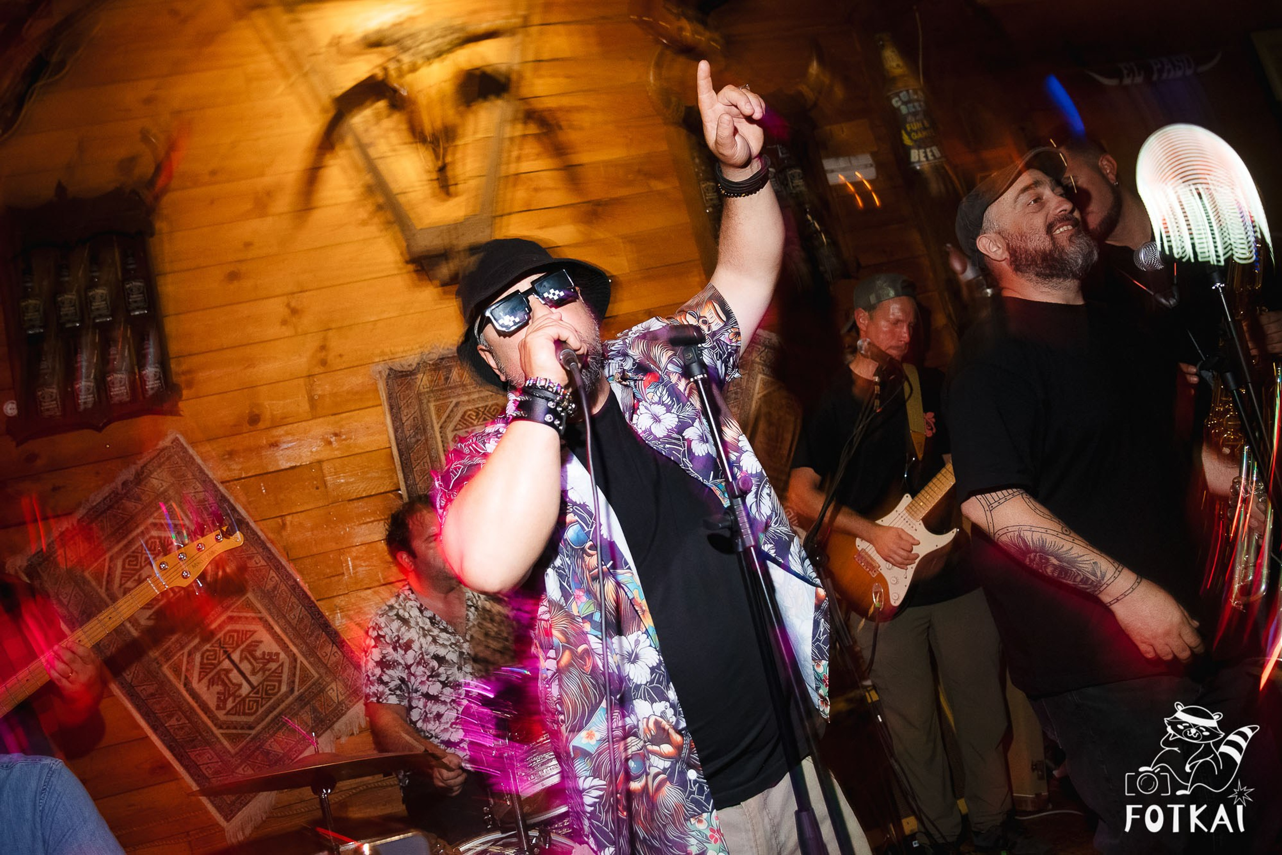 FOTKAI — Medio independiente de música: fotos de conciertos y eventos en España, noticias, agenda e entrevistas