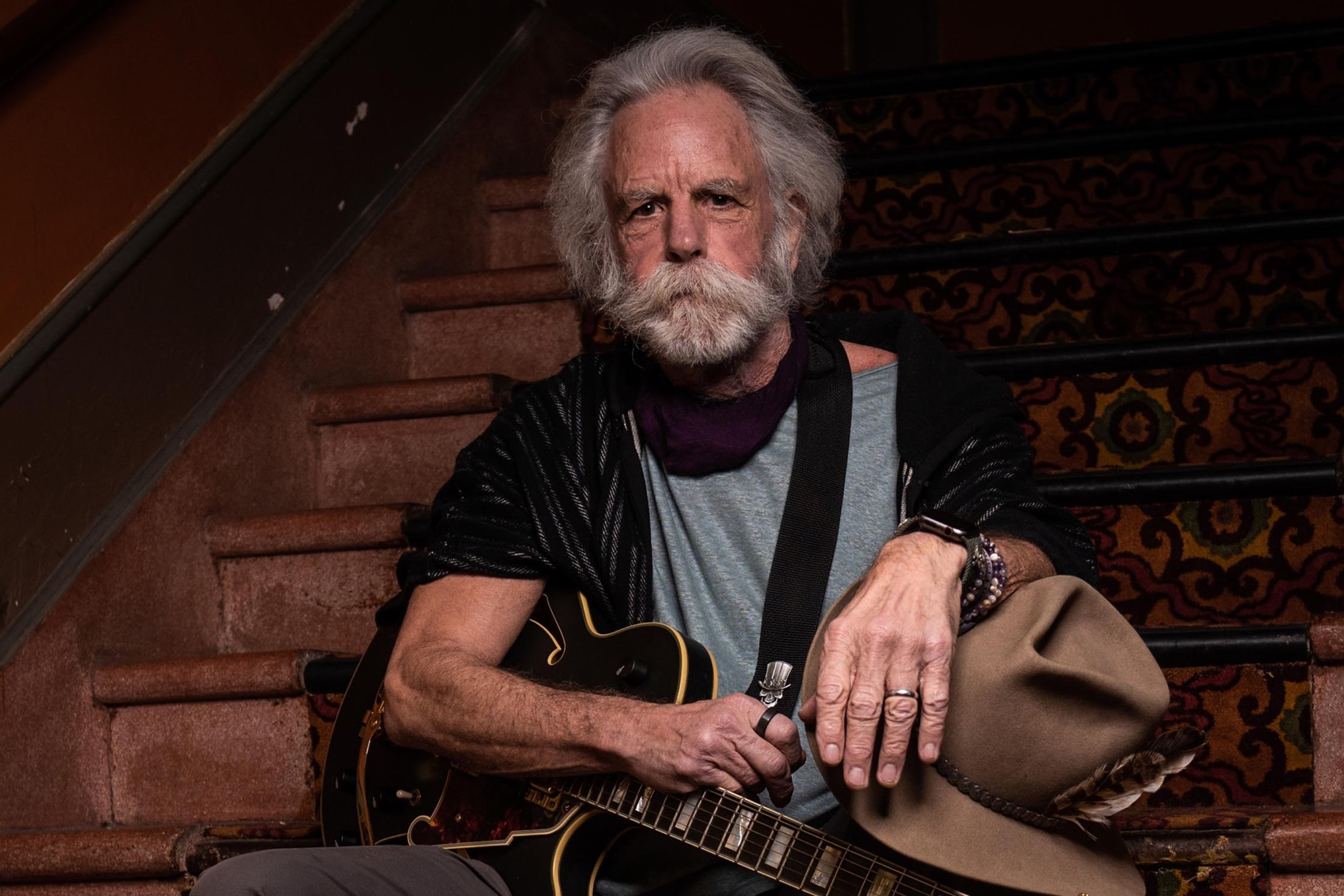 Manuela Vellés regresa a la música: el nuevo sencillo Ocupo espacio marca una transformación creativa | FOTKAI